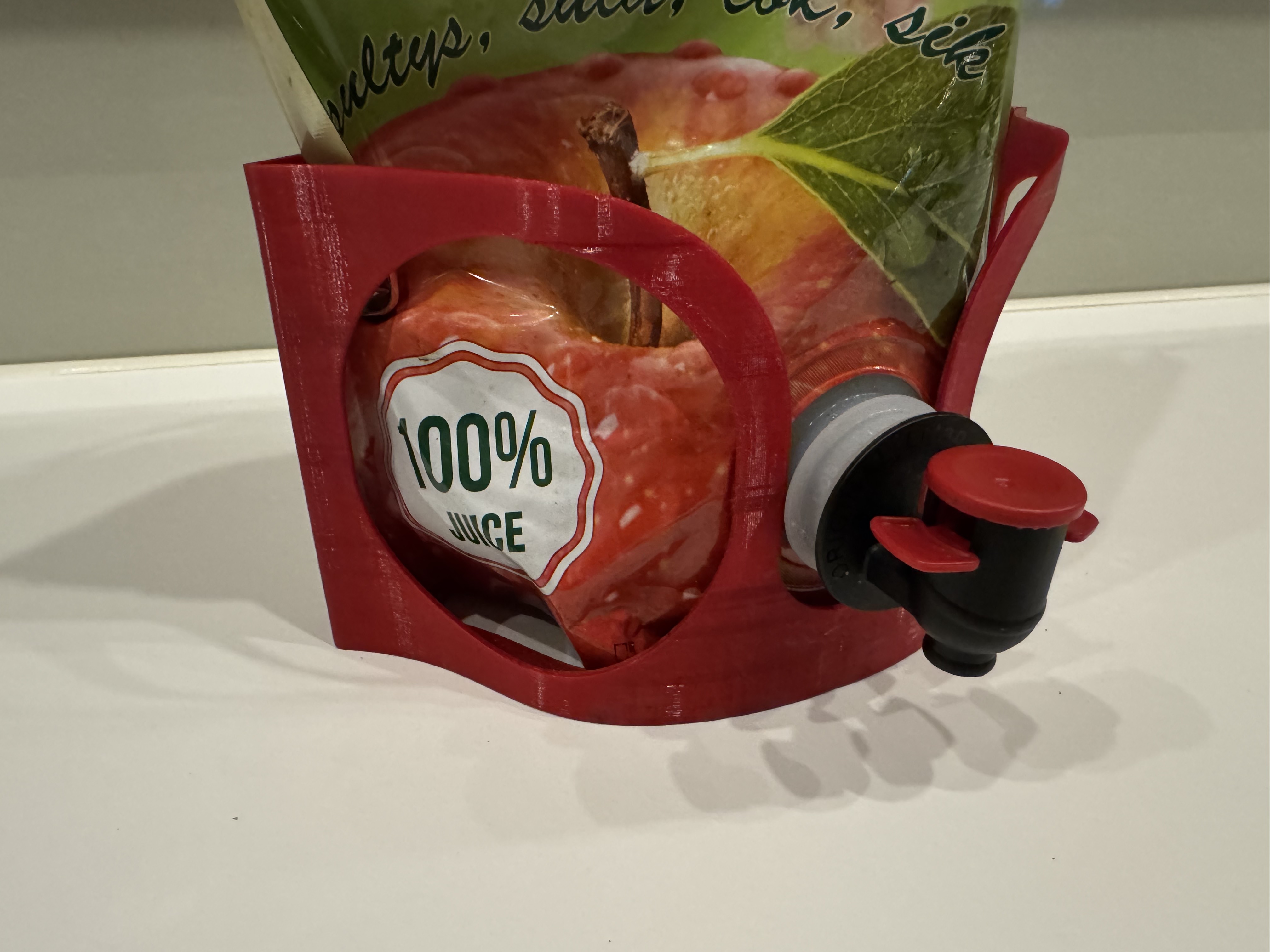 Juice pack holder stand