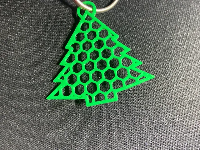 Honeycomb Christmas Tree Keychain