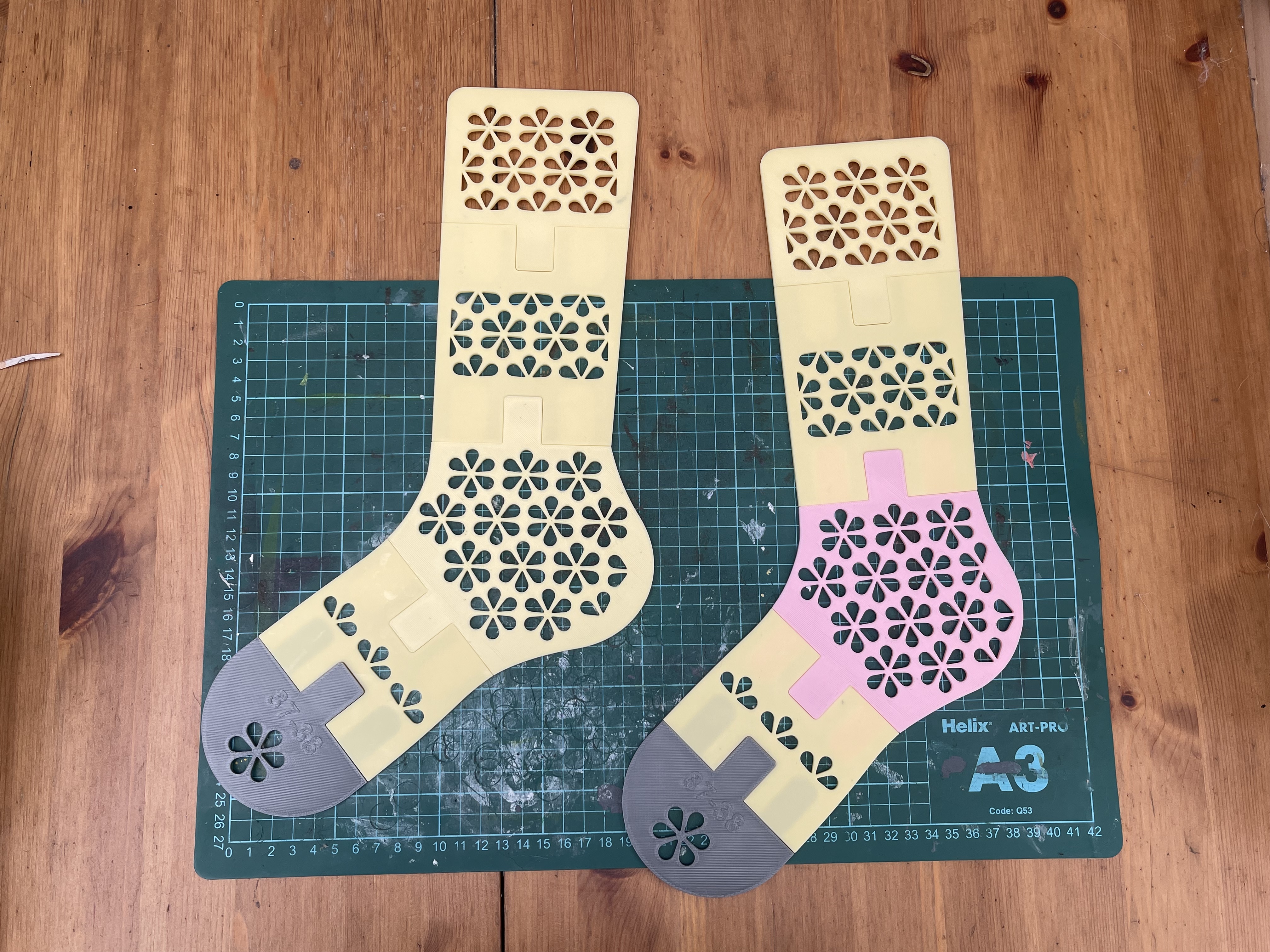 Modular Curved Sock Blocker - Mr Cookie Cankle Crew