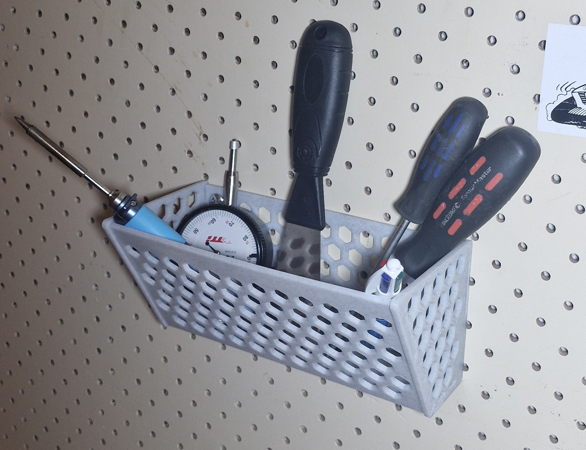 Peg Board 1in/25.4mm hole spacing
