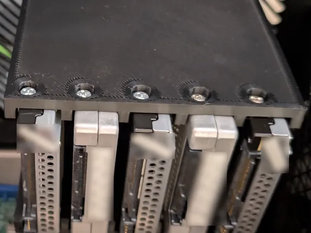 45Drives HL15 15mm SSD (U.2) Mount