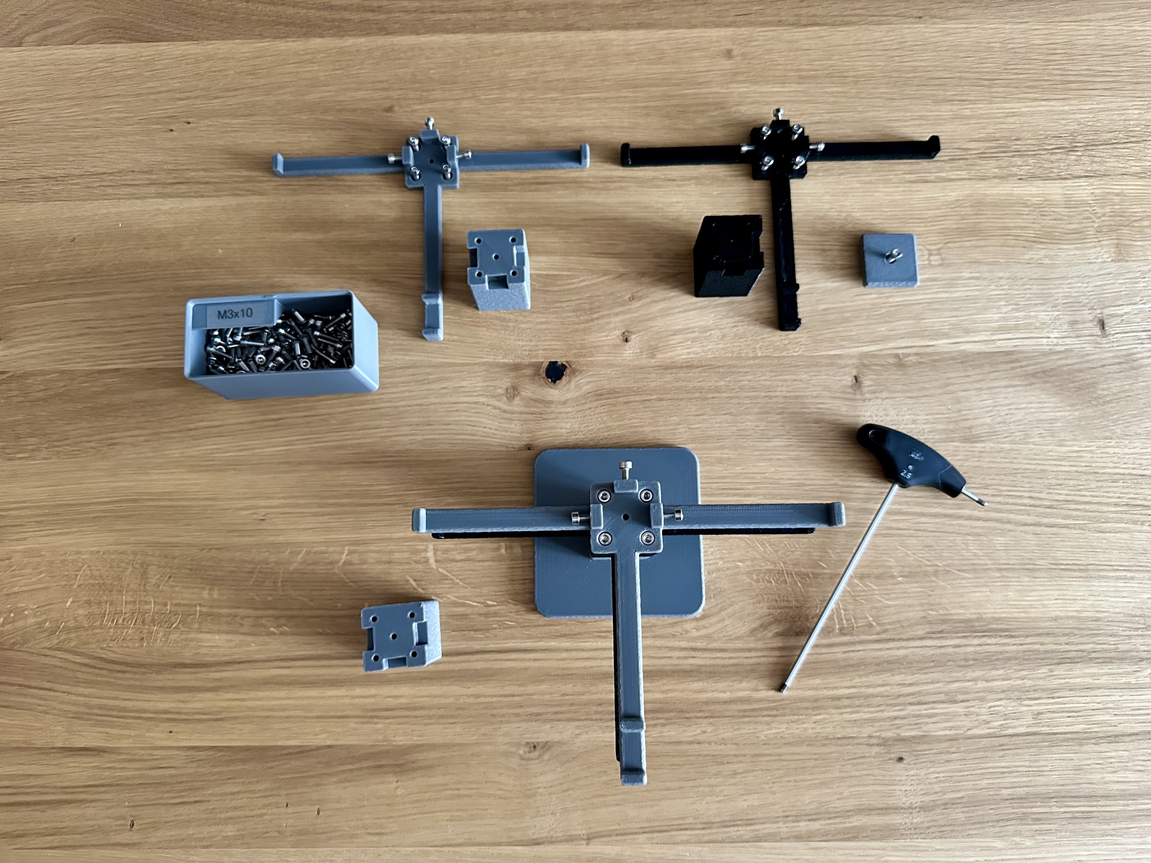 Miniatura 9 do modelo 3D Modular Glasses Holder