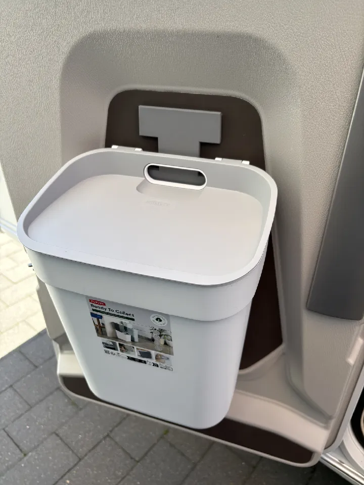 Halterung Mülleimer Knaus Tabbert Südwind by Svlina
