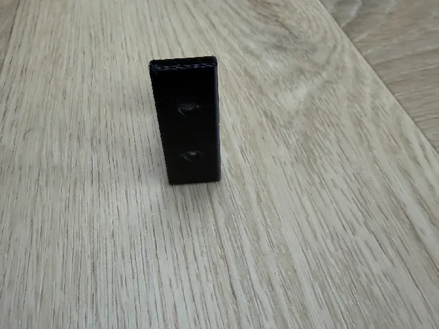 Minimalist Wall Mounted Coat Hook (hermeta 0139)
