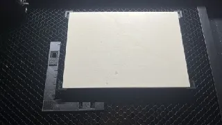 Fuß für Honeycomb Platte im Lasercutter