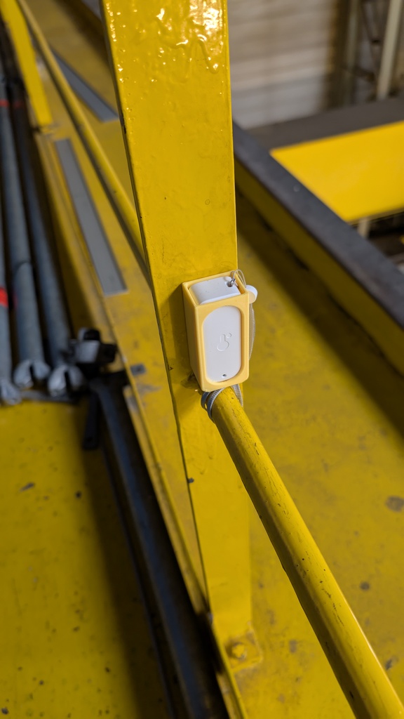 SwitchBot Thermometer Magnetic holder
