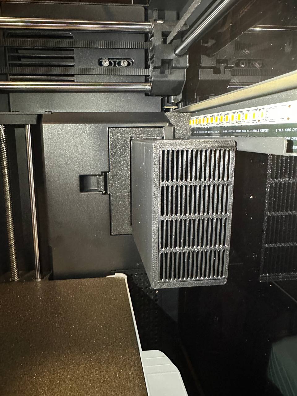 Large volume activated carbon filter AD5X