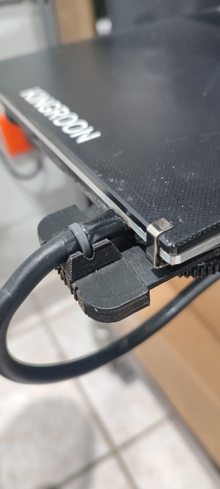 Kingroon KP3s 3.0 bed cable support