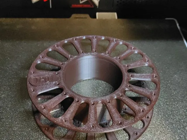 Mini coil for filament