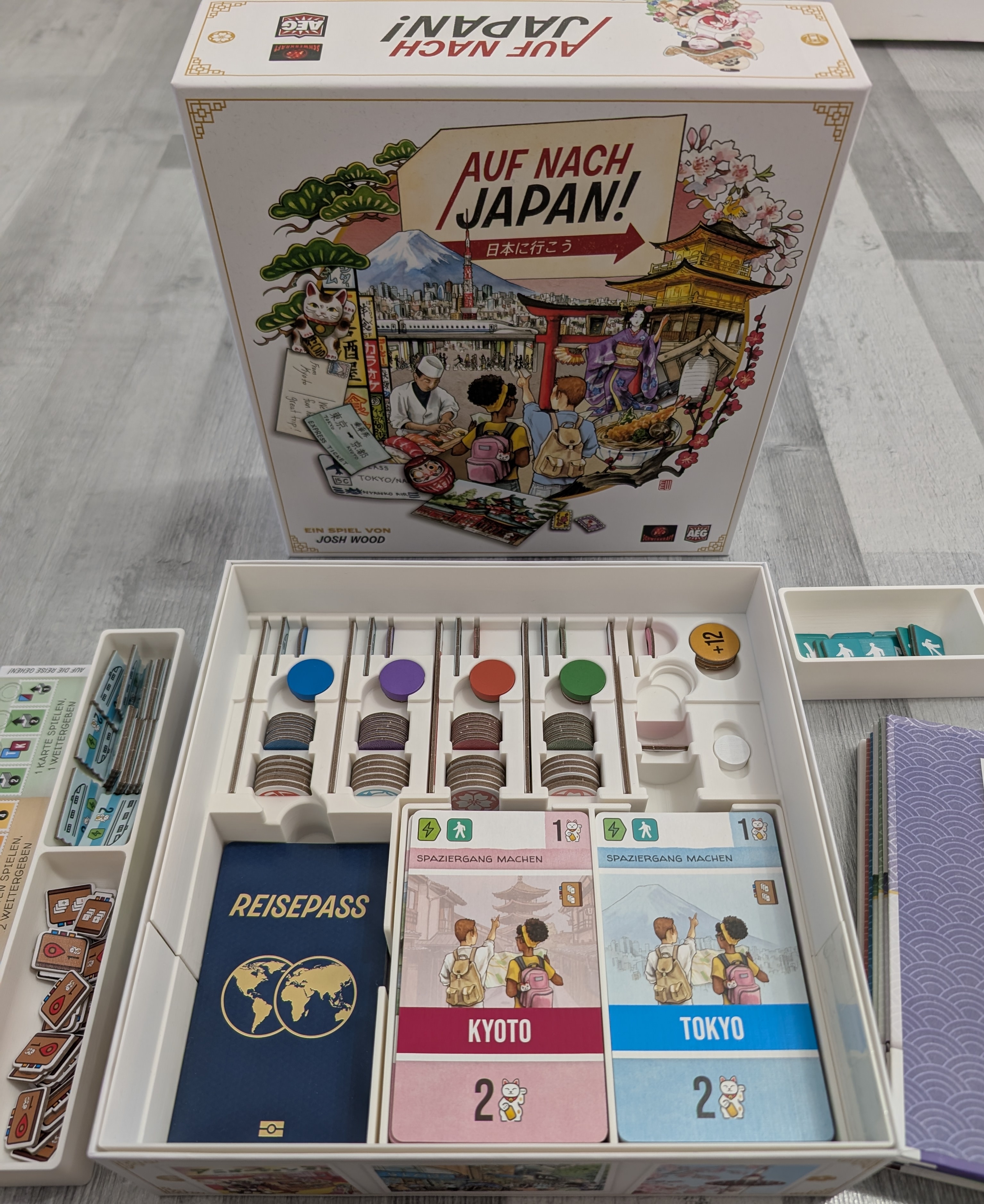Let's go to Japan! Insert - Fits Passport, Day Trip and 5th Player expansion