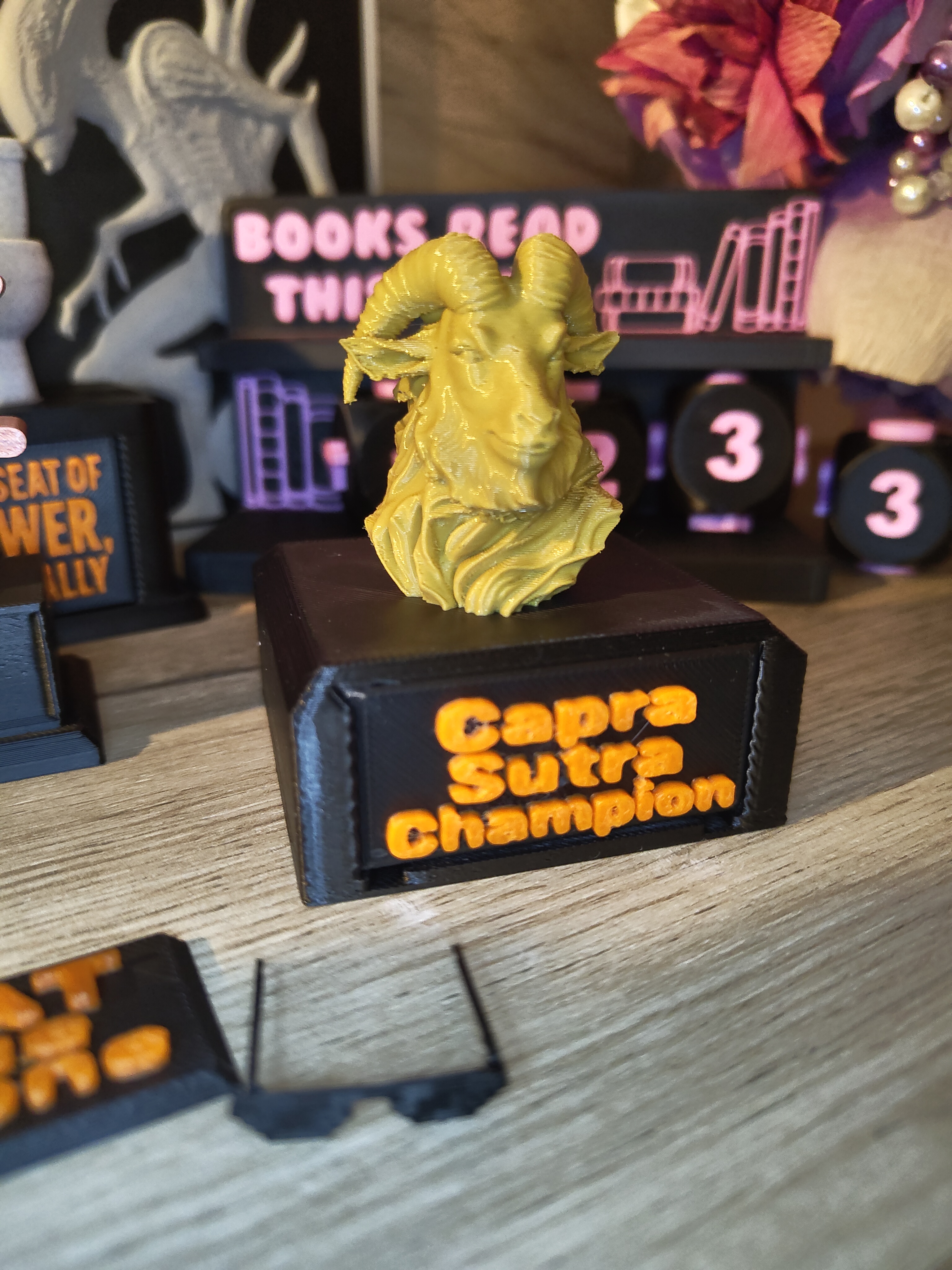 Trophy GOAT (NO AMS)