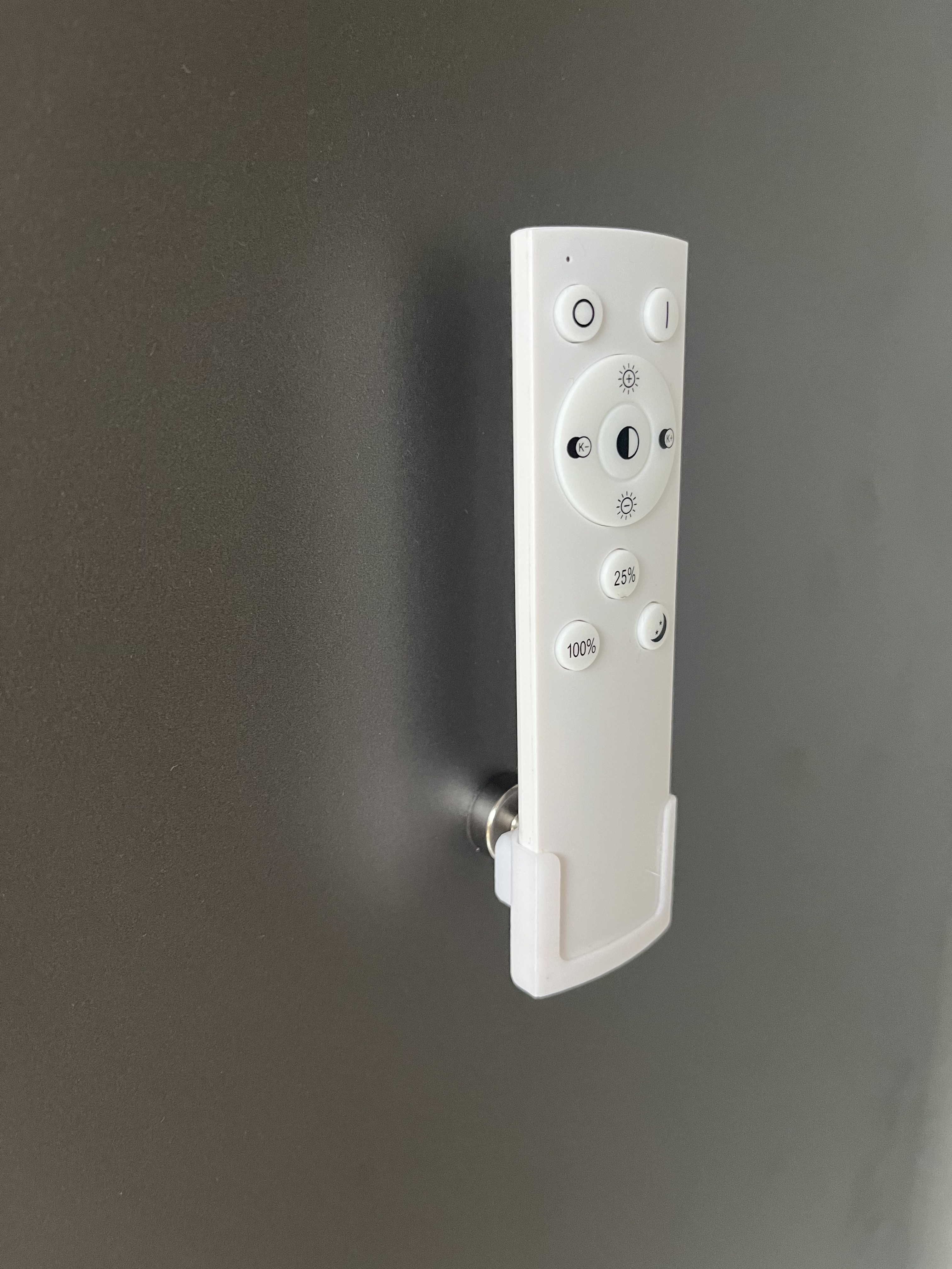 Remote holder for chandelier Saturn 70BZ RC