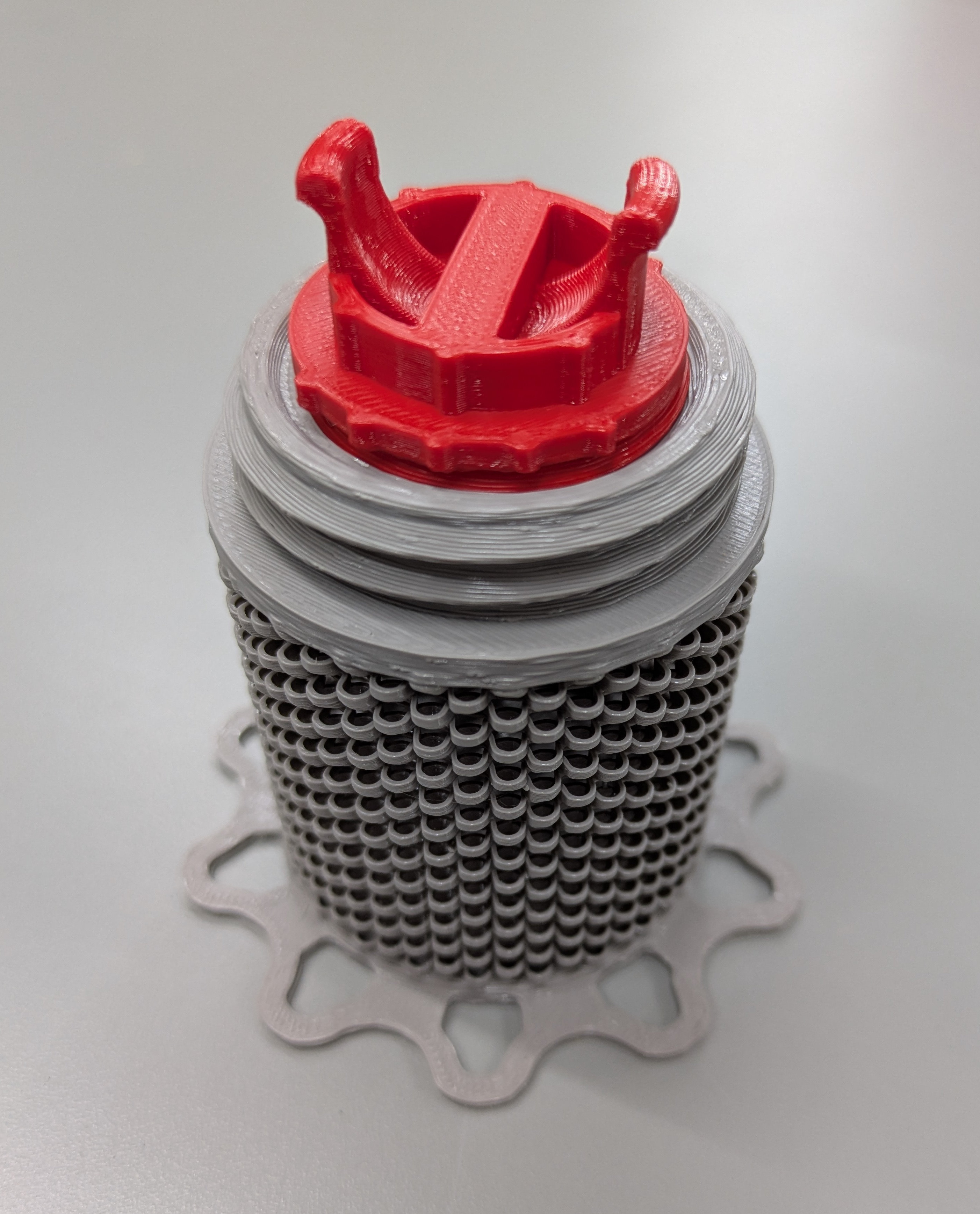 Mosquito Magnet plug lid