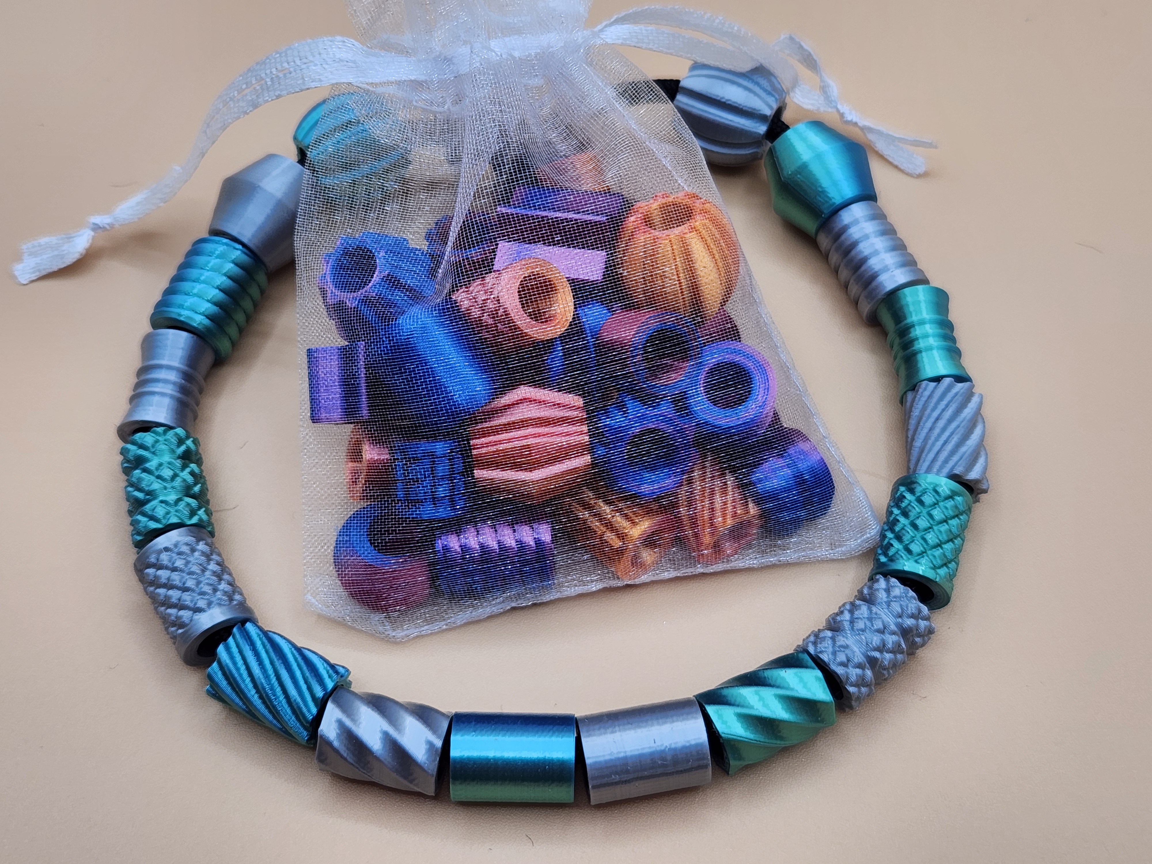 Miniatura 6 do modelo 3D Assorted Beads (Parametric)