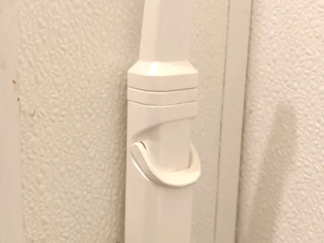 Pearl Handheld Bidet Holder
