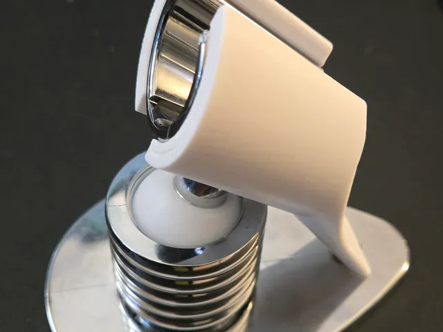 Shower head mount support for Oxygenics Fury