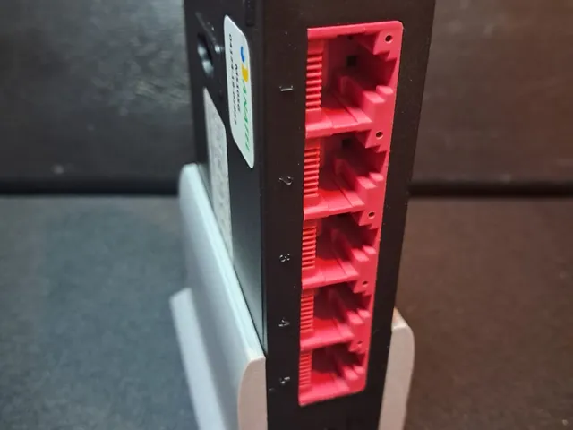 Tabletop vertical stand for Mercusys MS105G