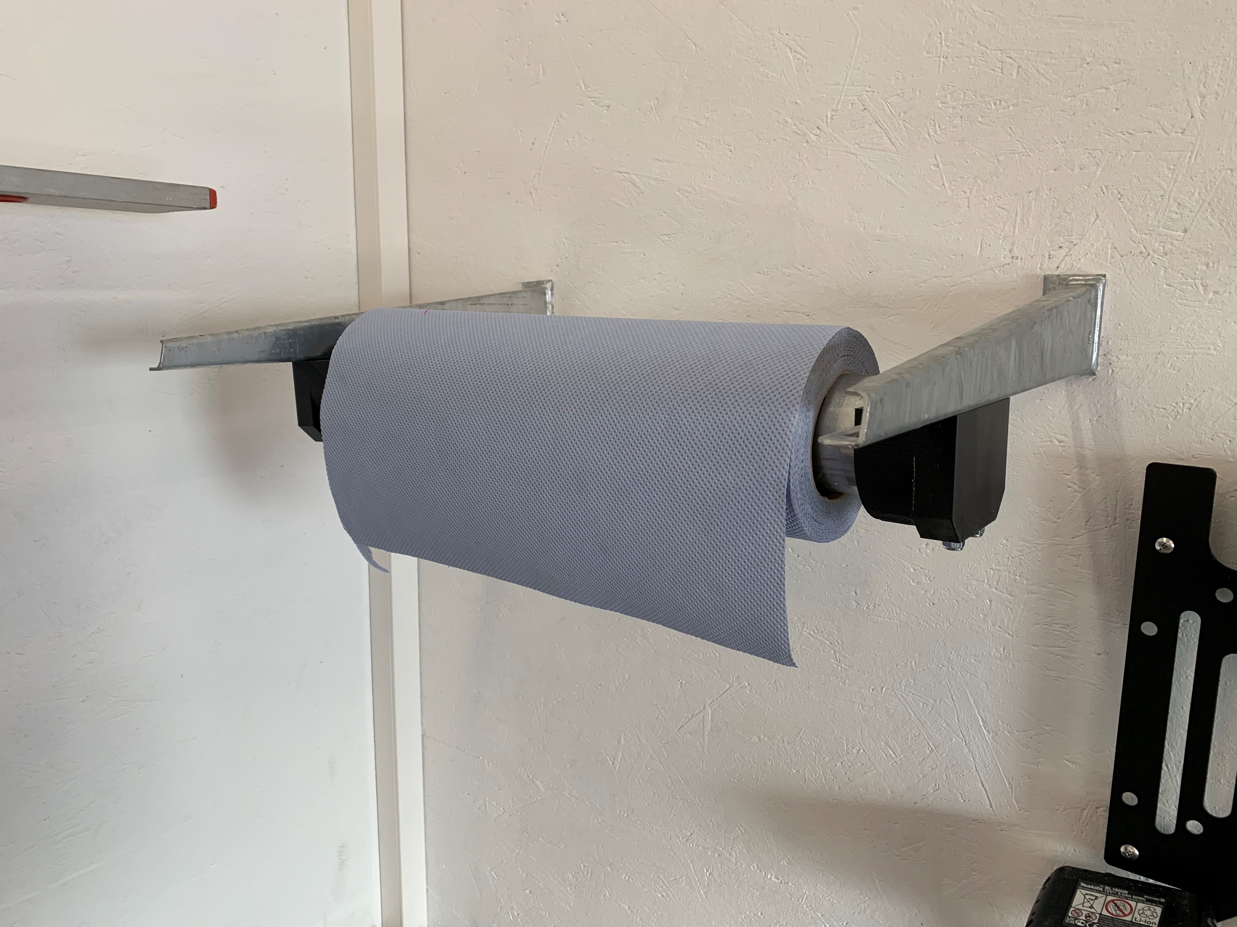 Paper roll dispenser 'heavy duty' | Papierrollen-Abroller "Robust"