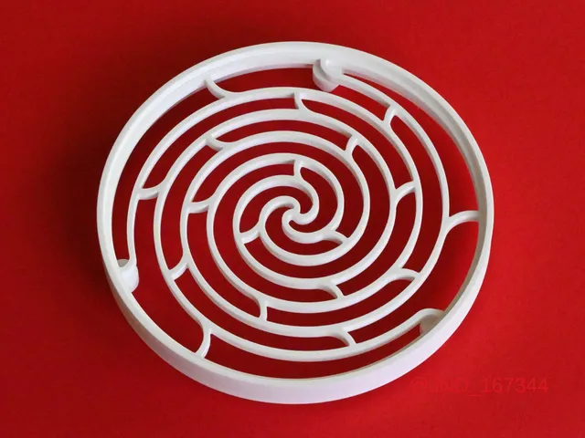 Tri-Spiral Magnetic Soap Dish