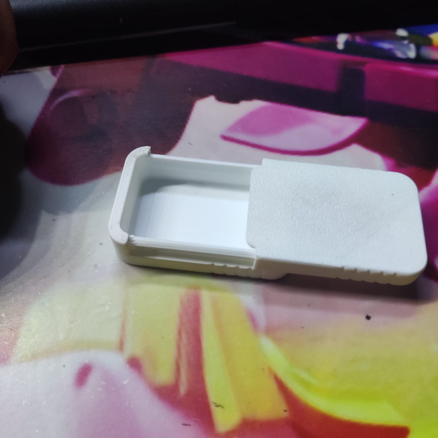SMALL BOX ORGANIZER