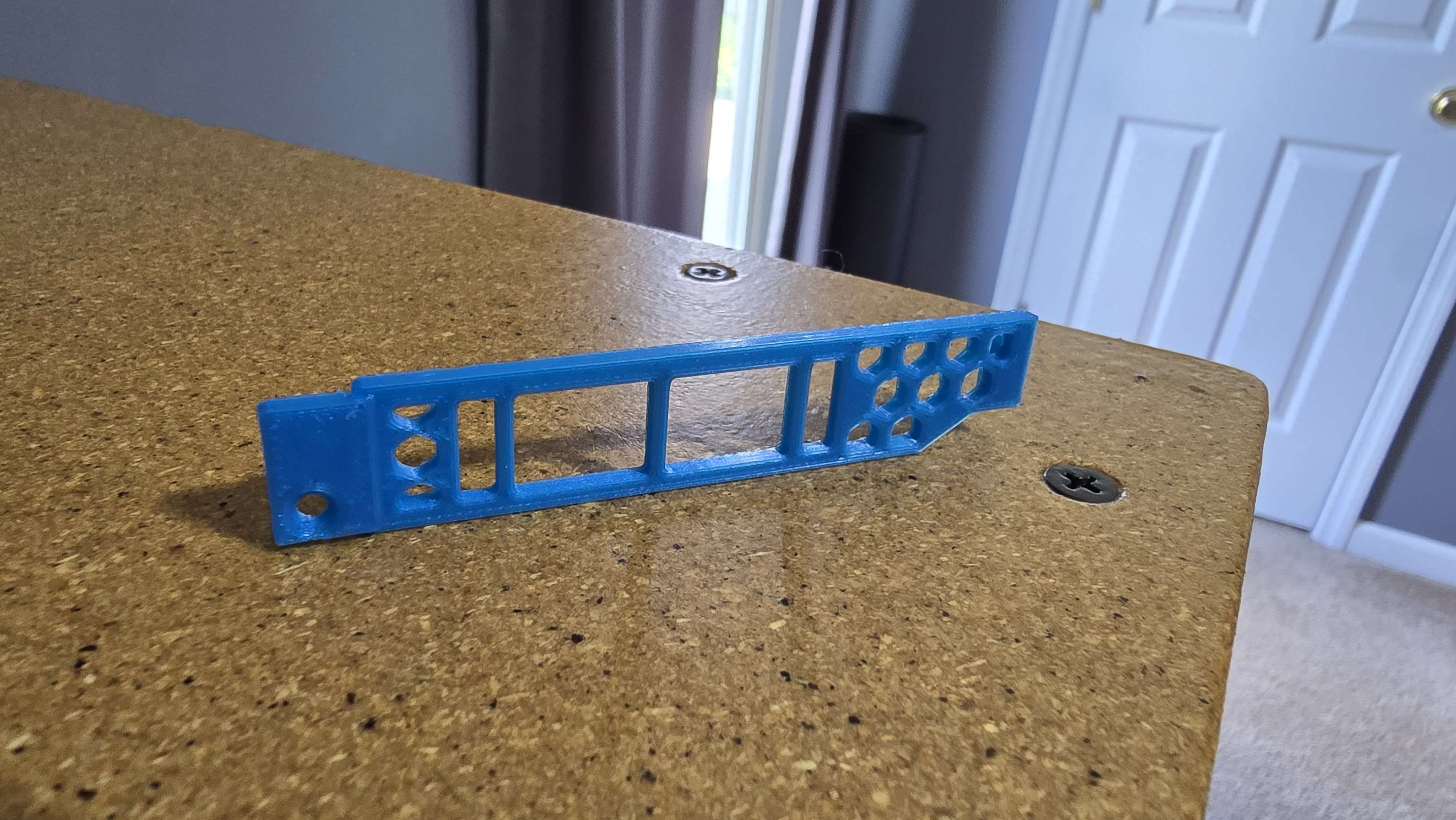 Lenovo Tiny Bracket for Mellanox ConnectX-4 CX4121C SFP Card
