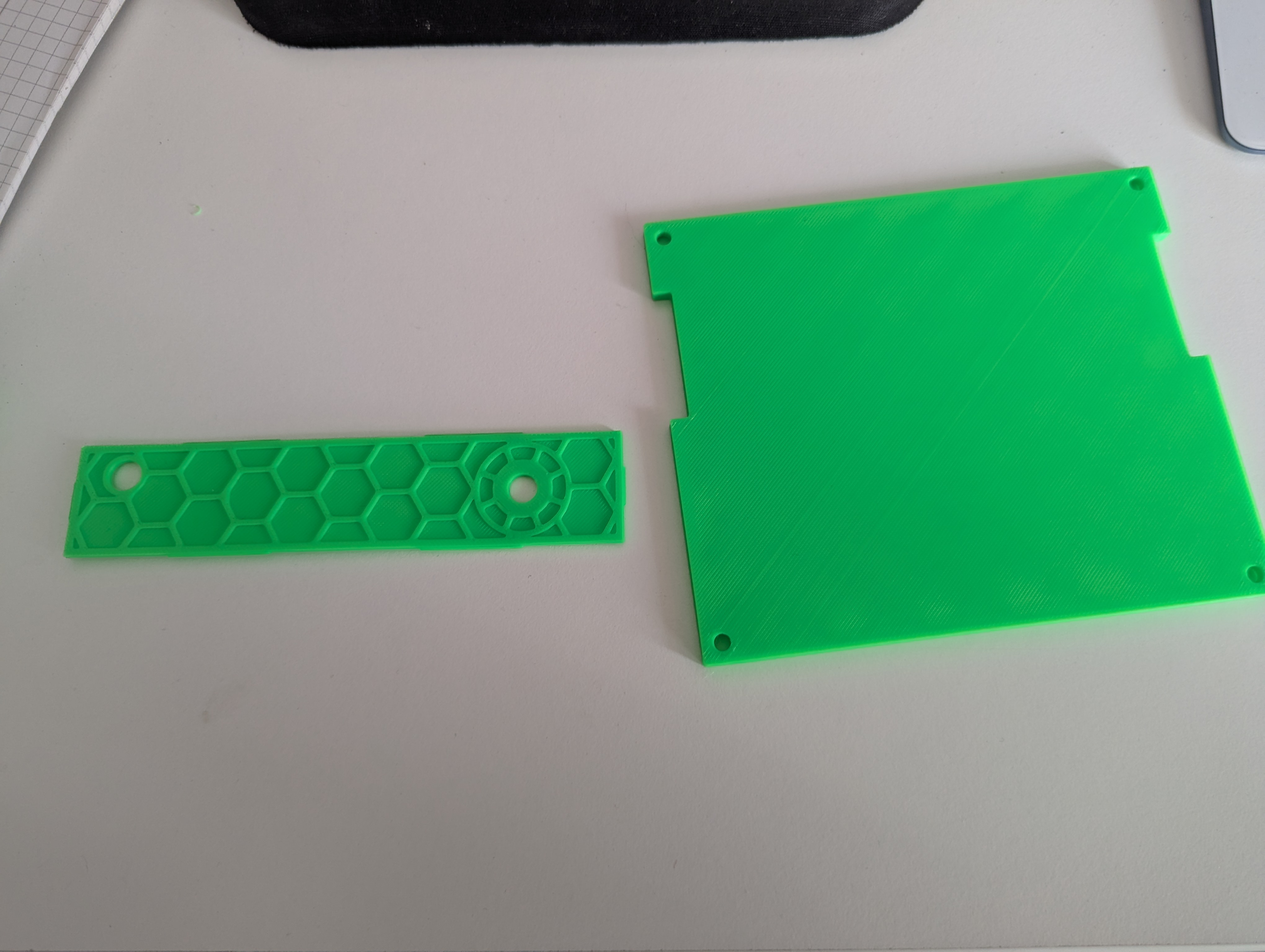 Heavy Duty Solder Fume Extractor CLOSED bottom plate + front panel w/o switch hole + base with 11.5mm DC jack hole