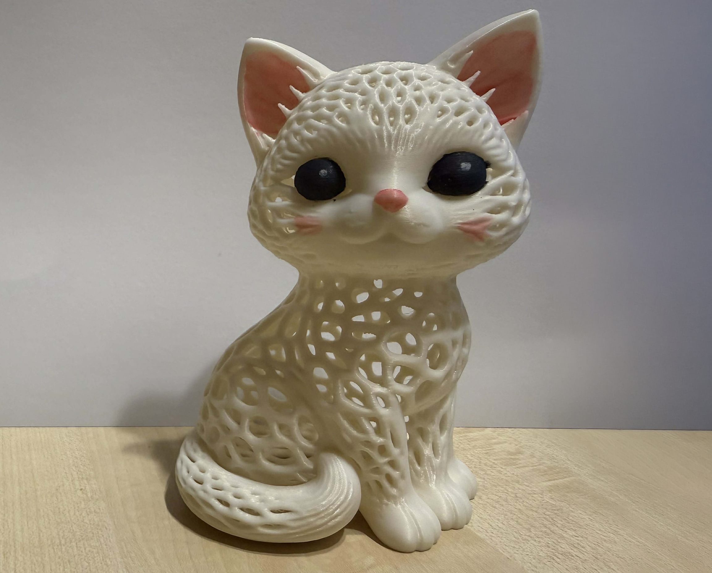 Cute Voronoi Cat