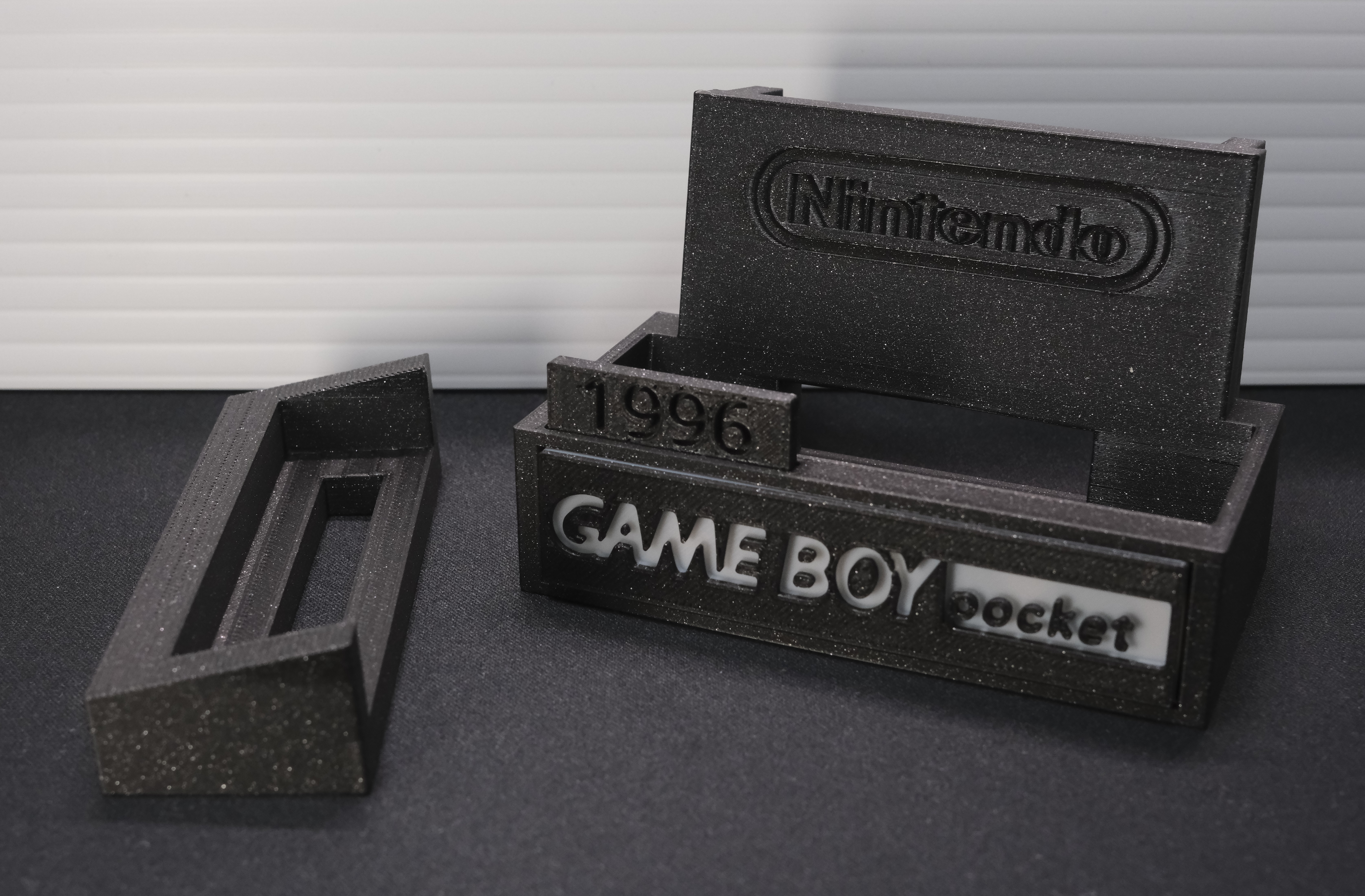 Miniatura 2 do modelo 3D GAMEBOY Stand - Pocket Set