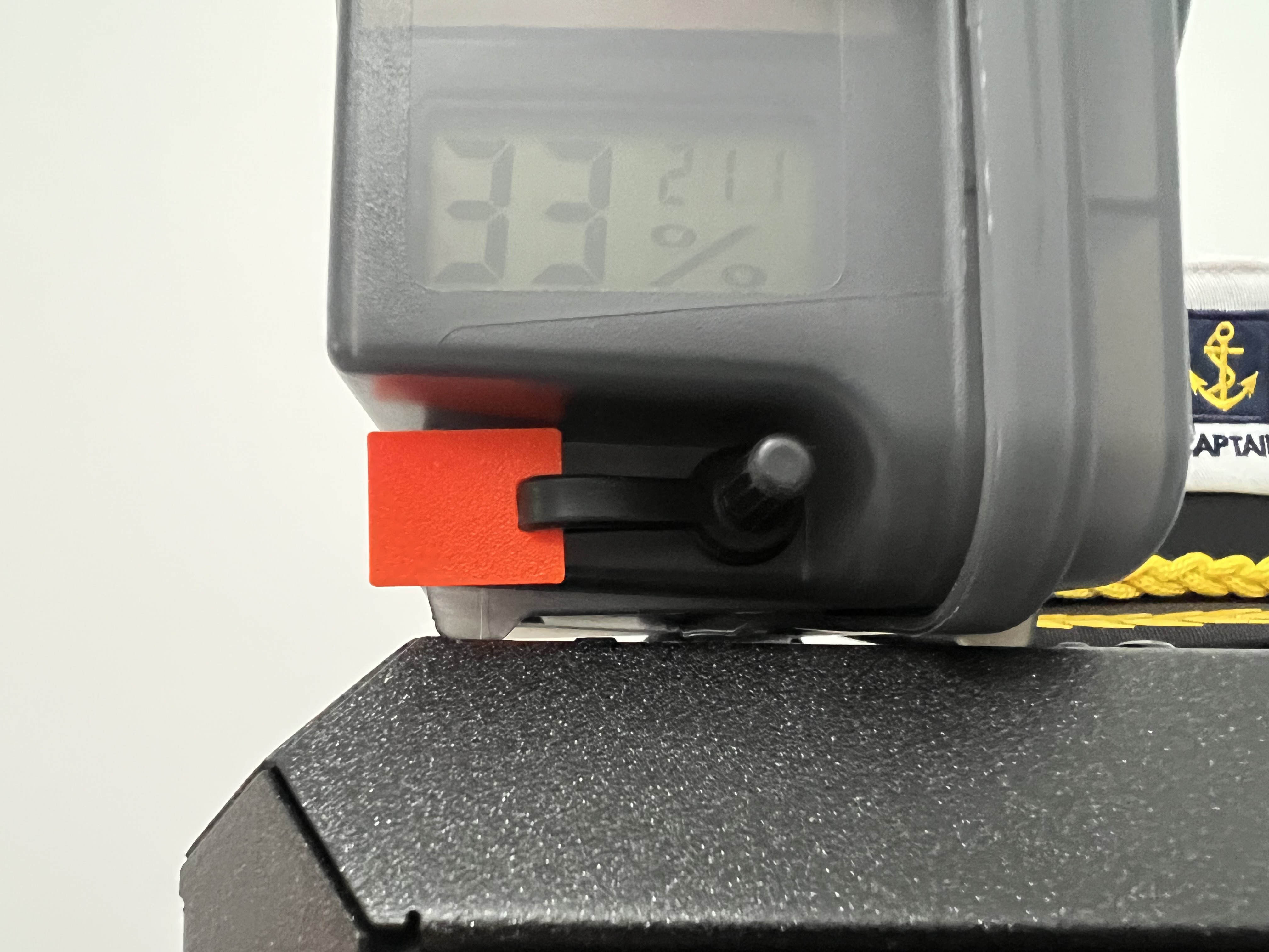 USS Drybox filament sample label parametric