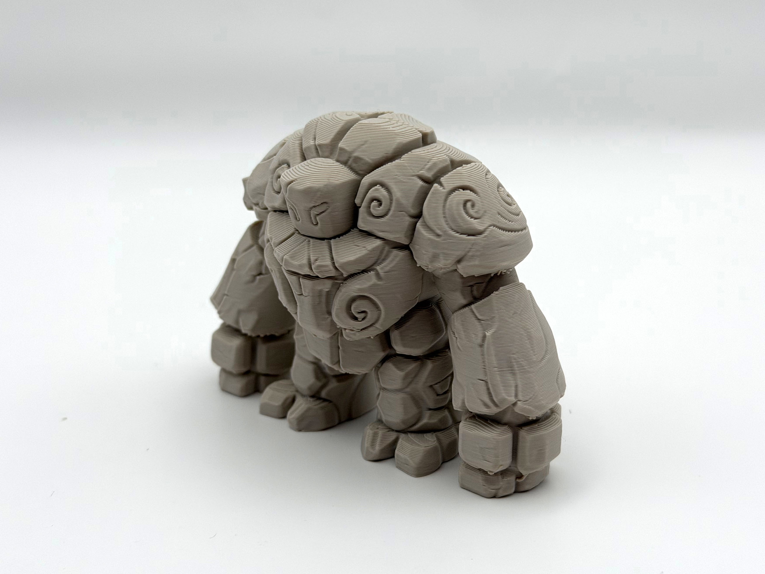 Miniatura 4 do modelo 3D Runestone Golem