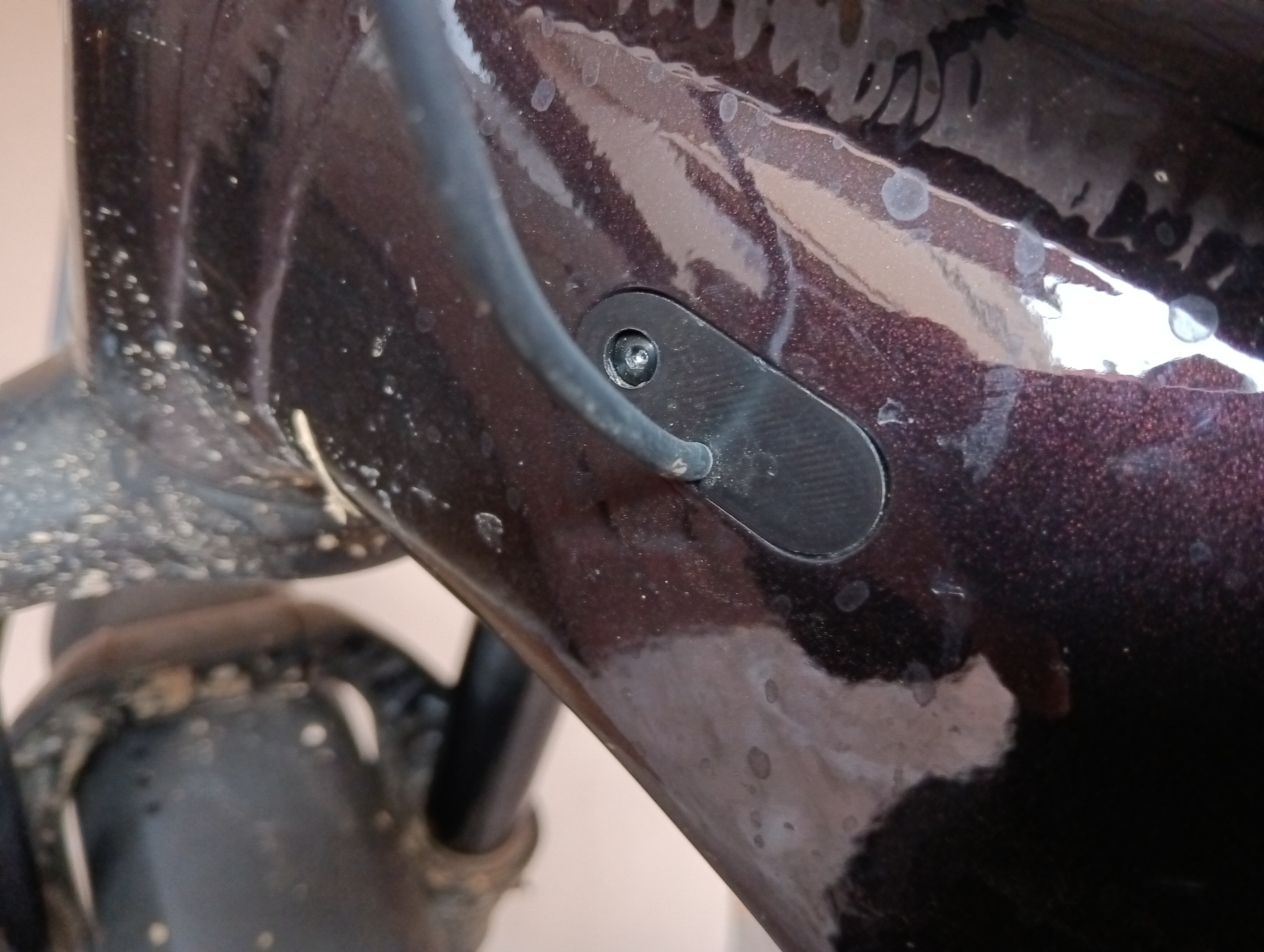 Giant ebike cable cover