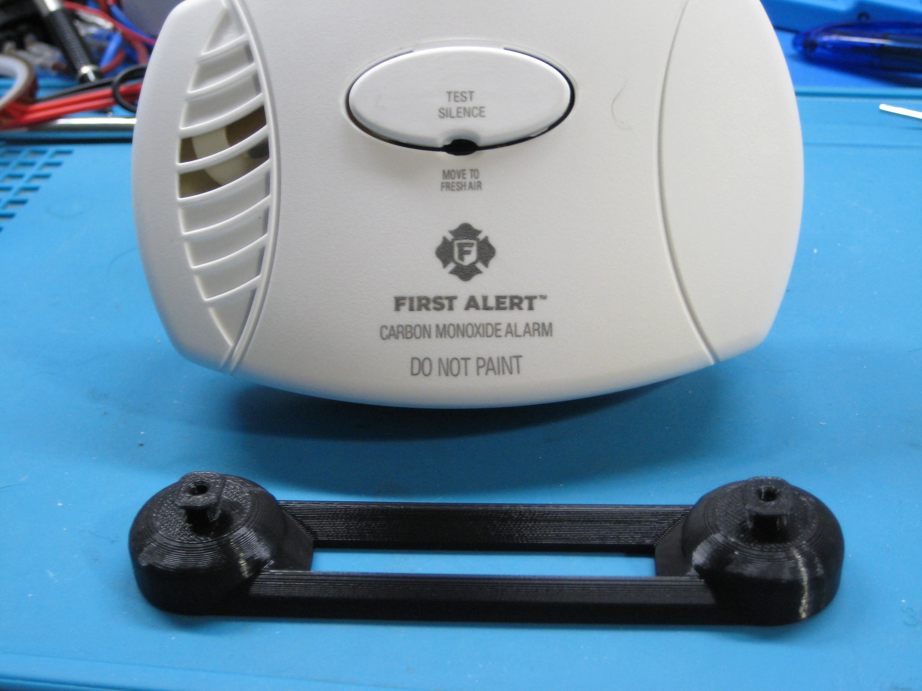 First Alert CO400 M3 Wallmount