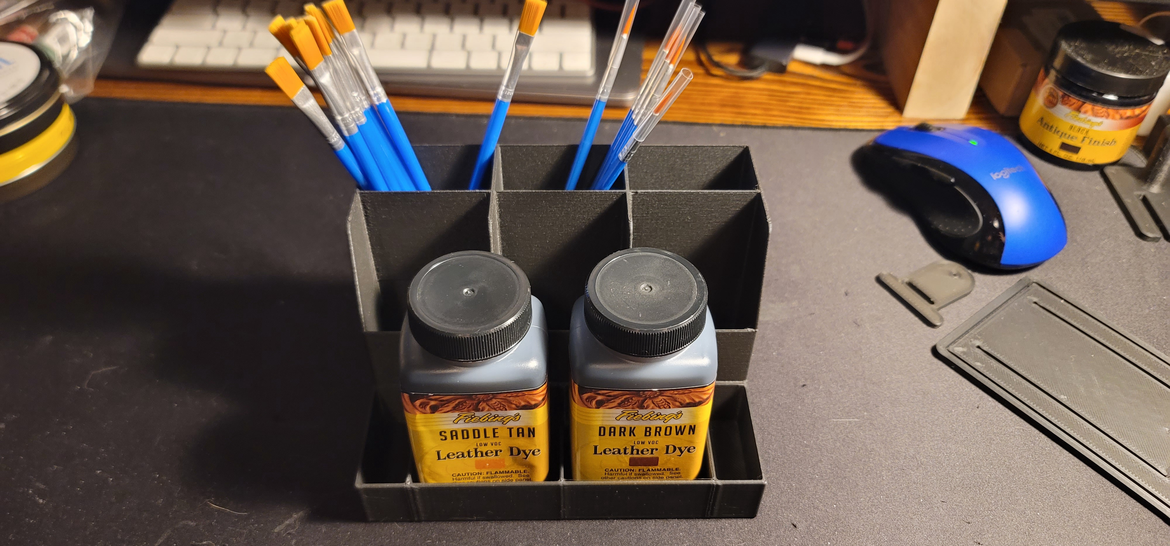 Leather Dye Station v2