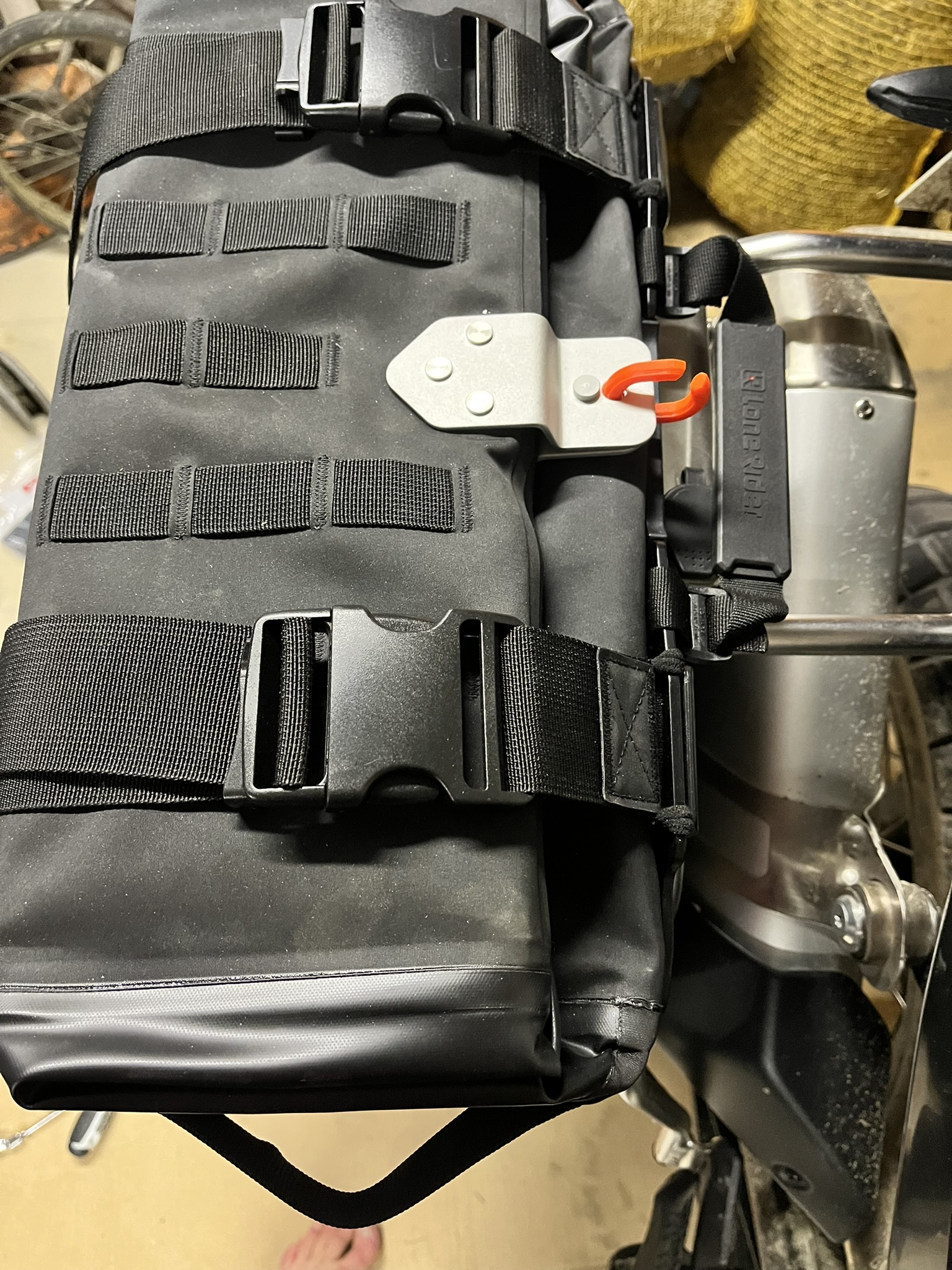 Lone Rider Motobags easy lock