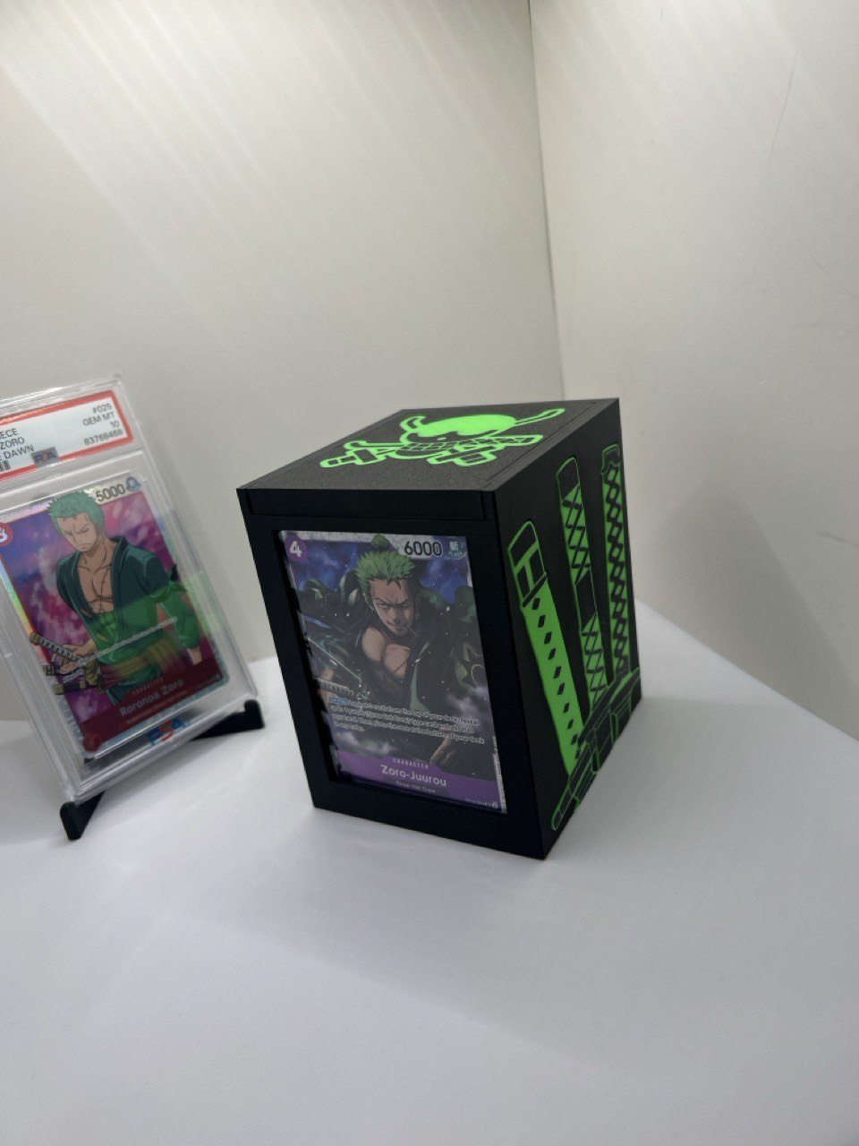 One Piece Zoro Themed Deckbox Card Box OPTCG