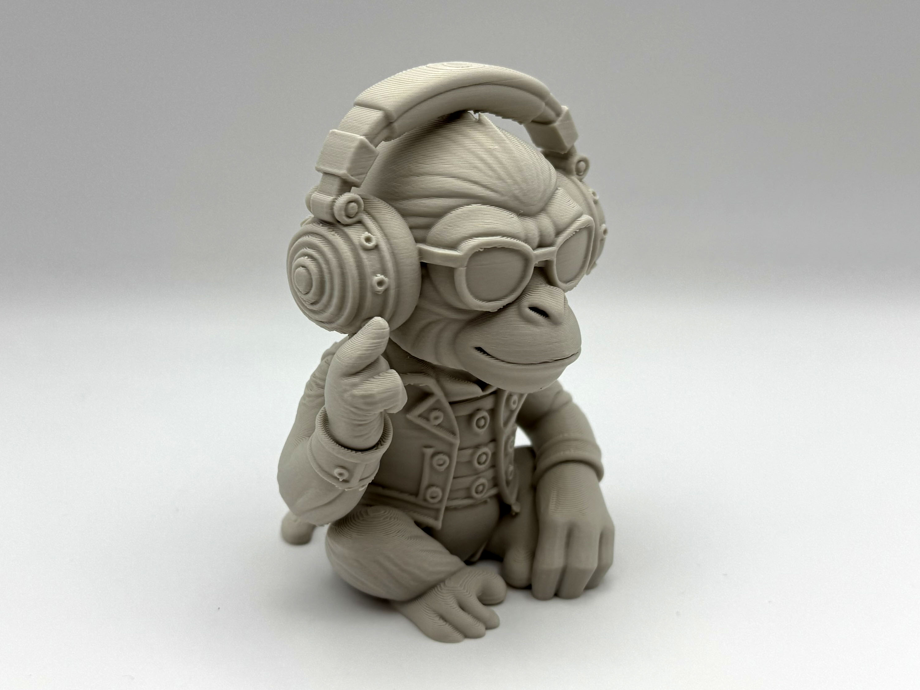 Miniatura 3 do modelo 3D DJ Monkey