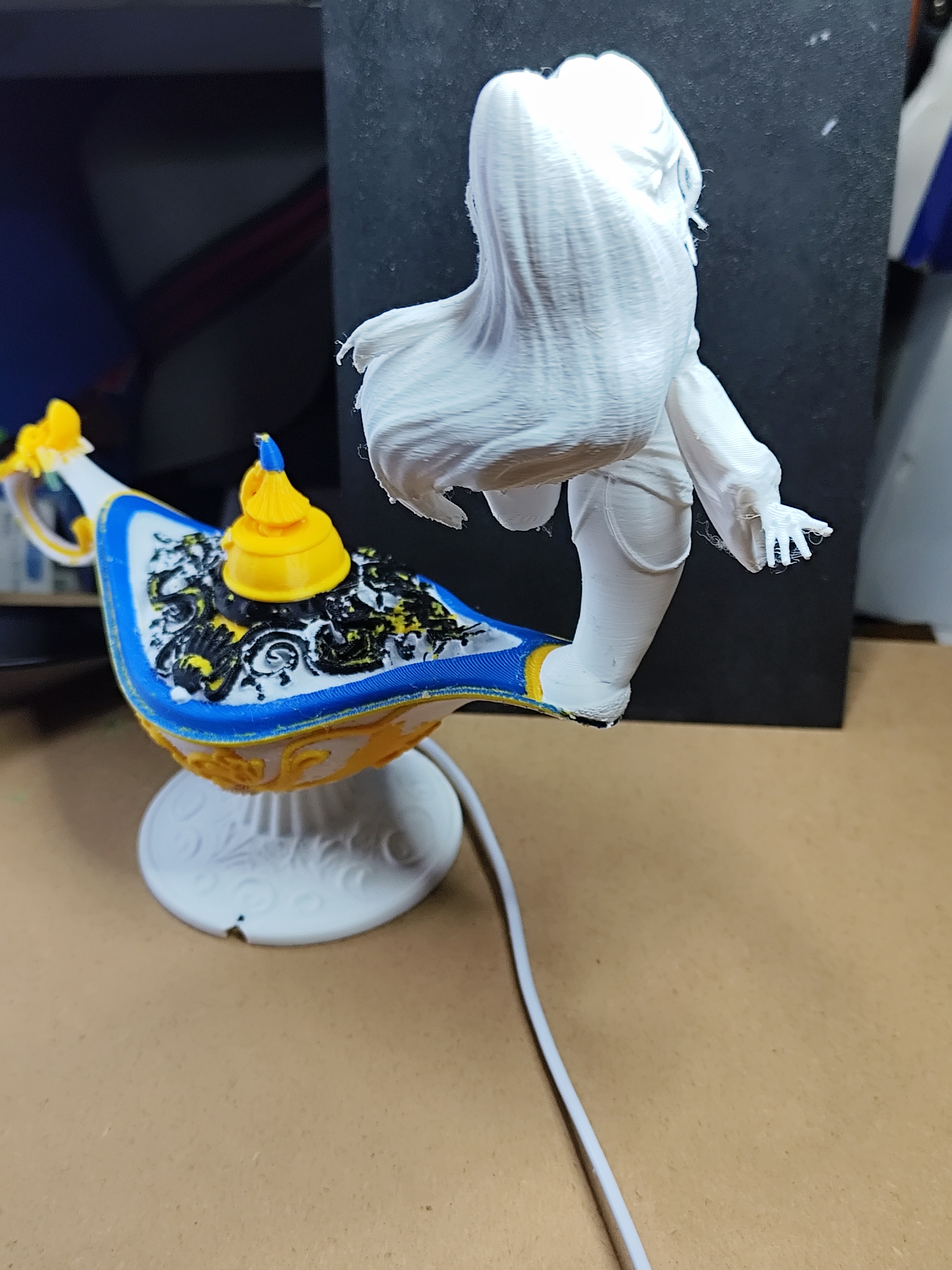 Miniatura 4 do modelo 3D magic lamp
