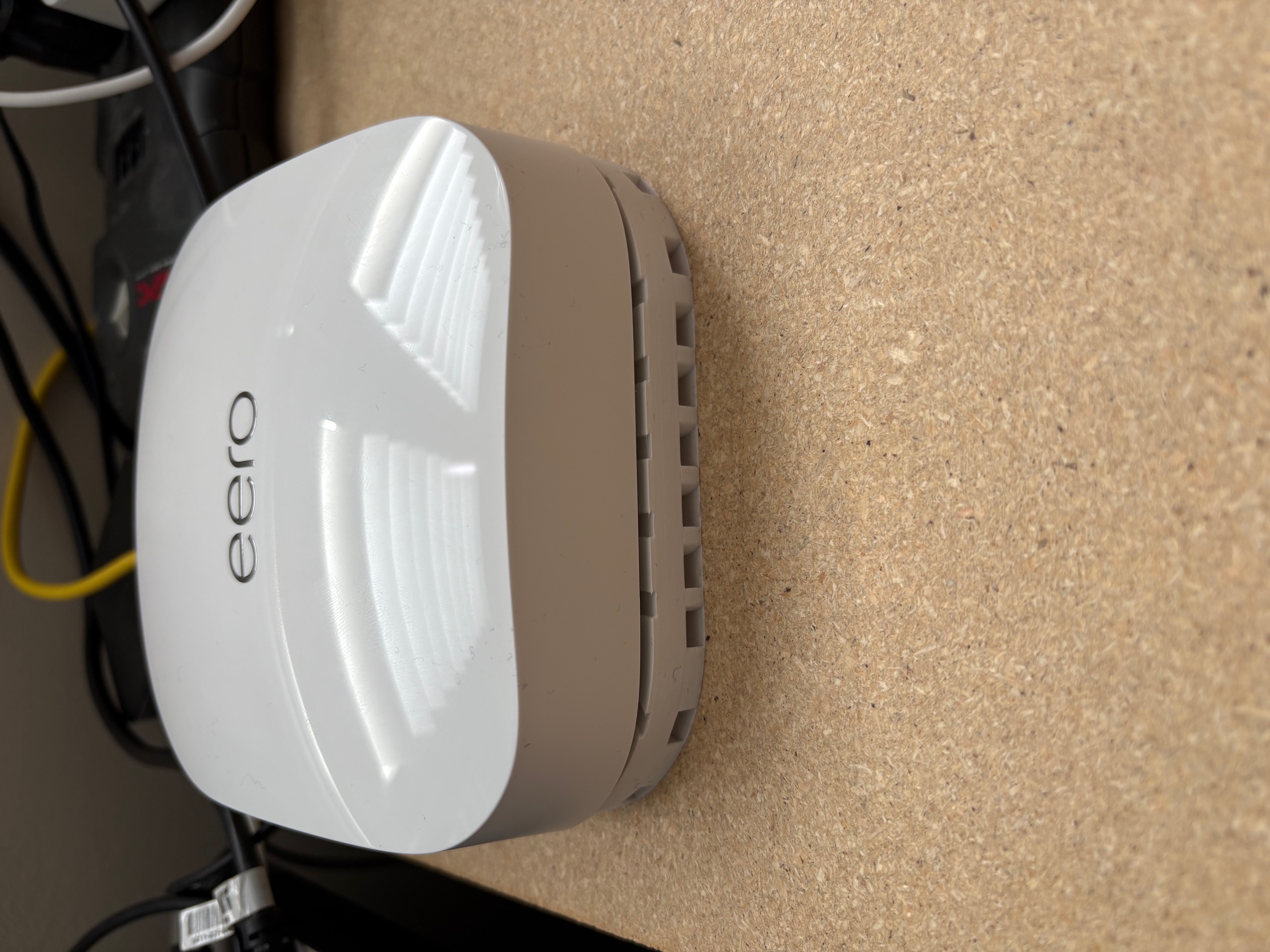 Eero Pro 6E Mesh Solid Base with Venting Ribs