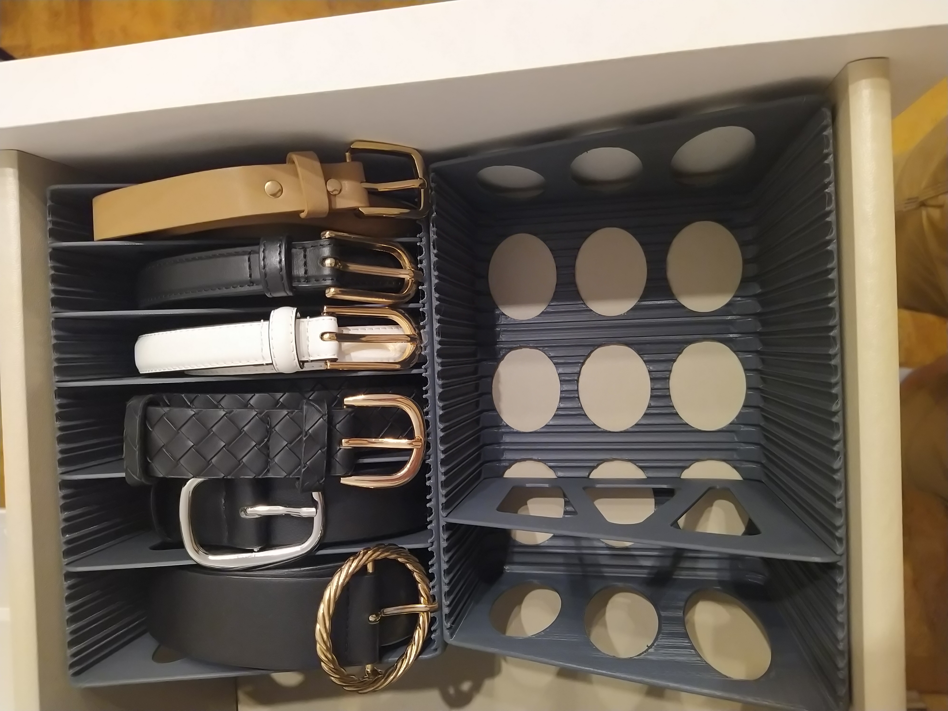 Ikea Malm Gürtelhalter mit variabler Abtrennung belt holder
