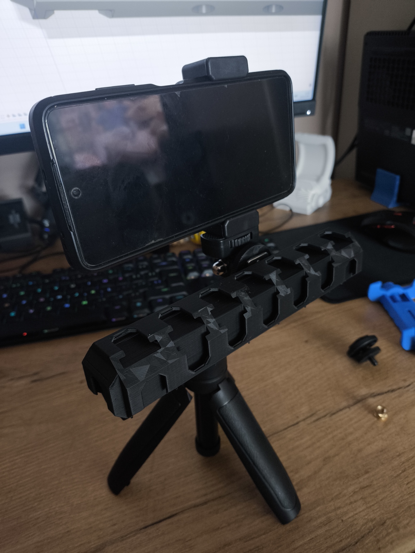 Cold shoe board for camera, smartphone