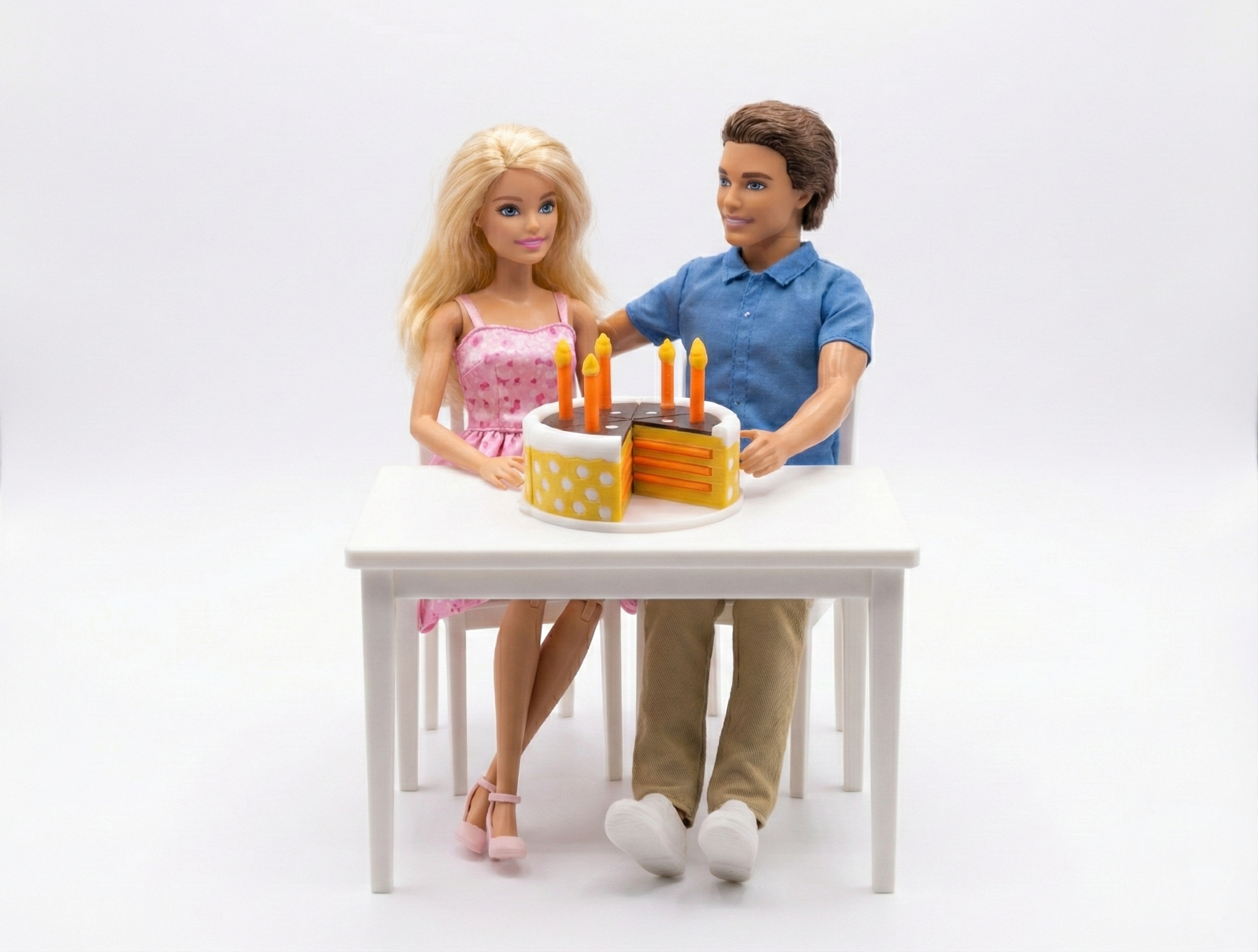 Birthday Cake for Barbie - Multi-material & Magnetic