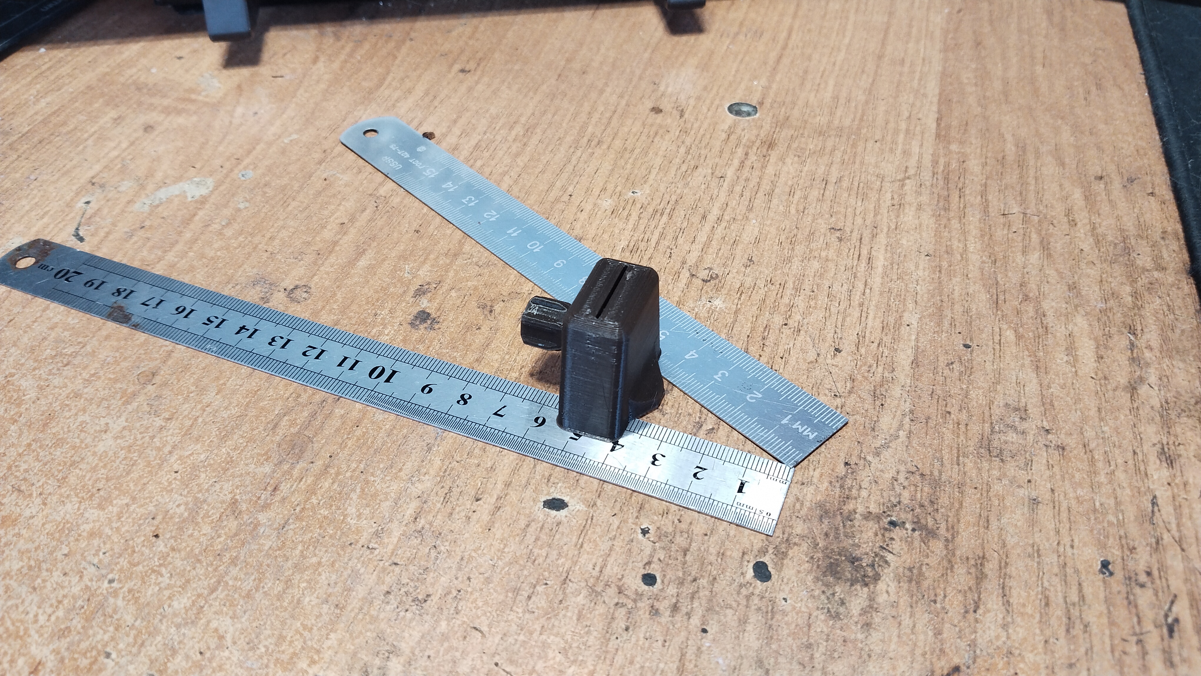 Miniatura 3 do modelo 3D Ruler stop