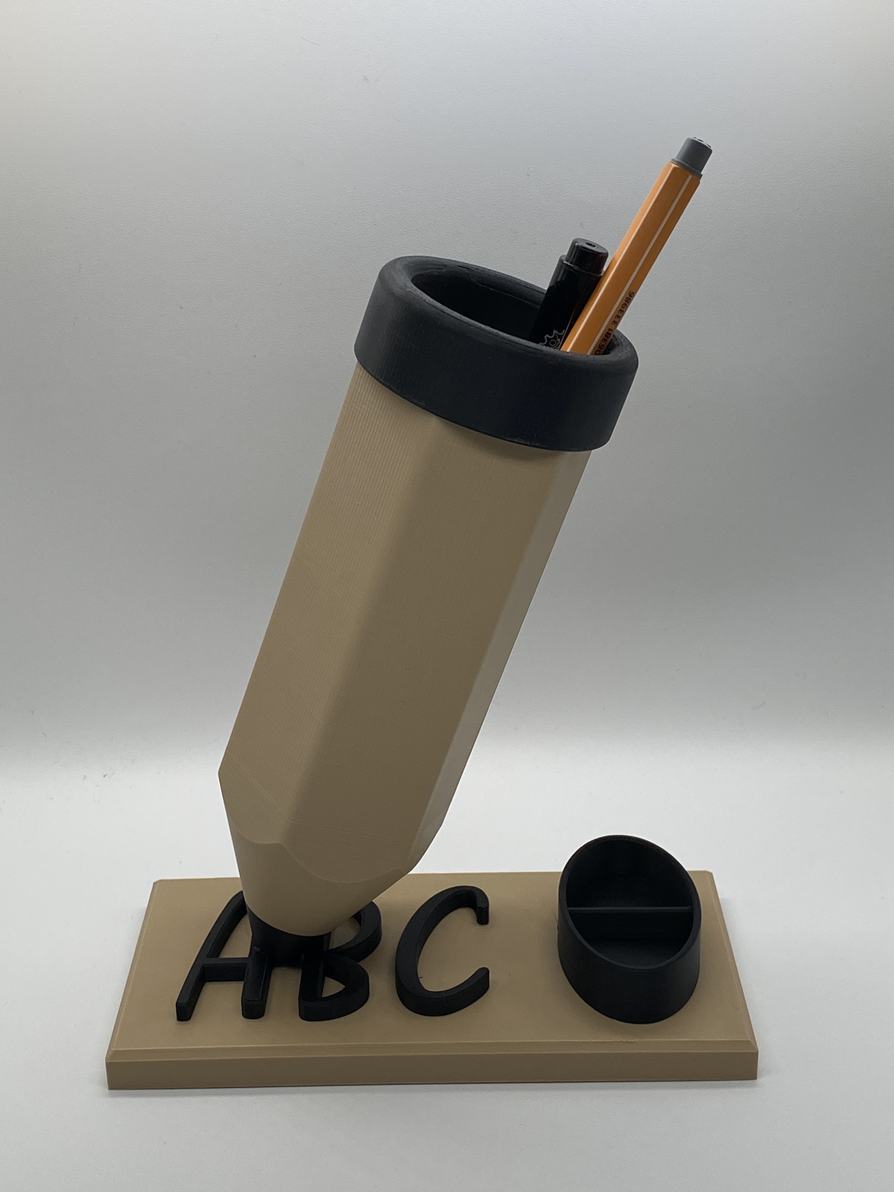 Pen holder