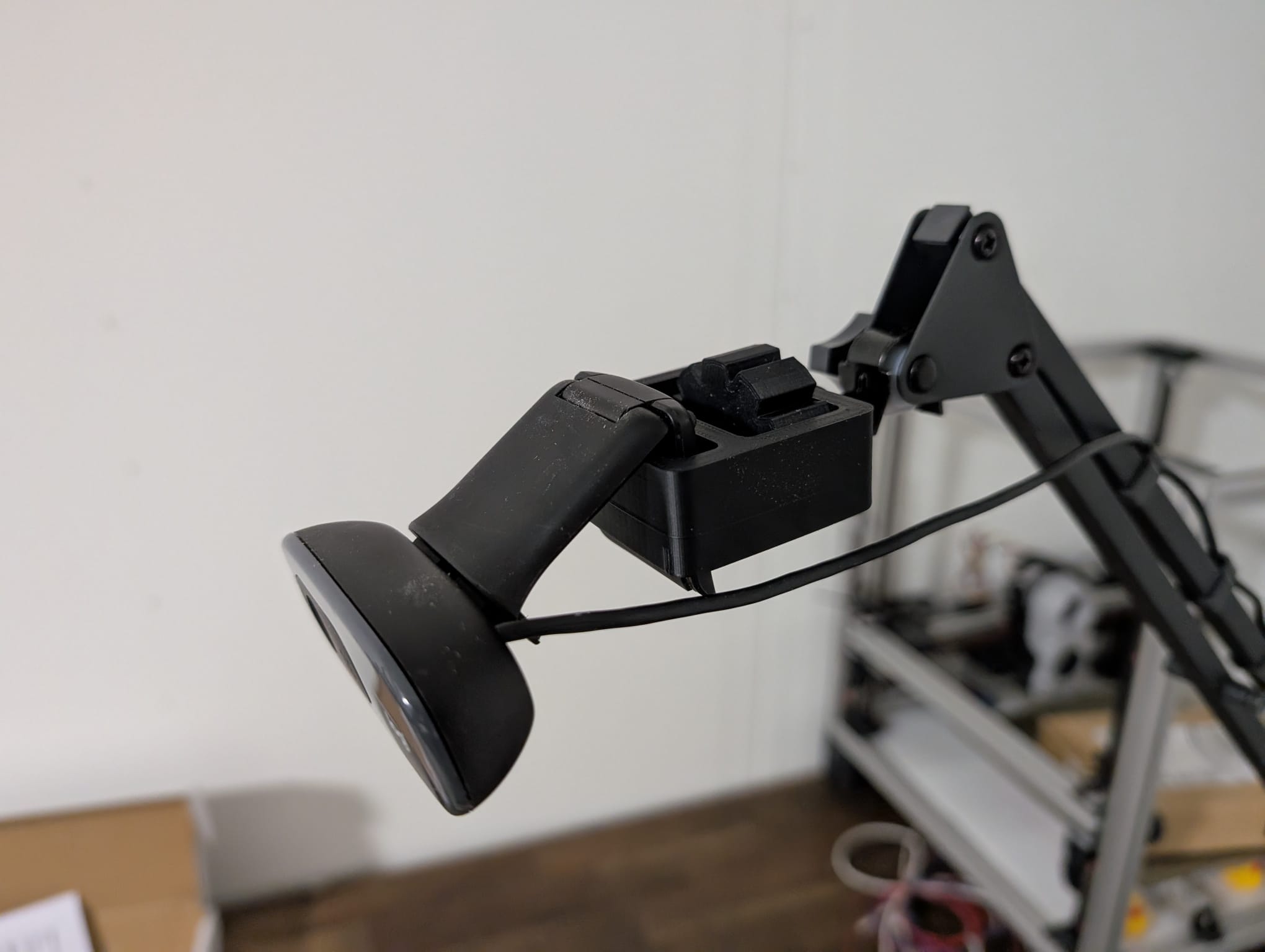 Logitech C270 3/8 " boom arm mount