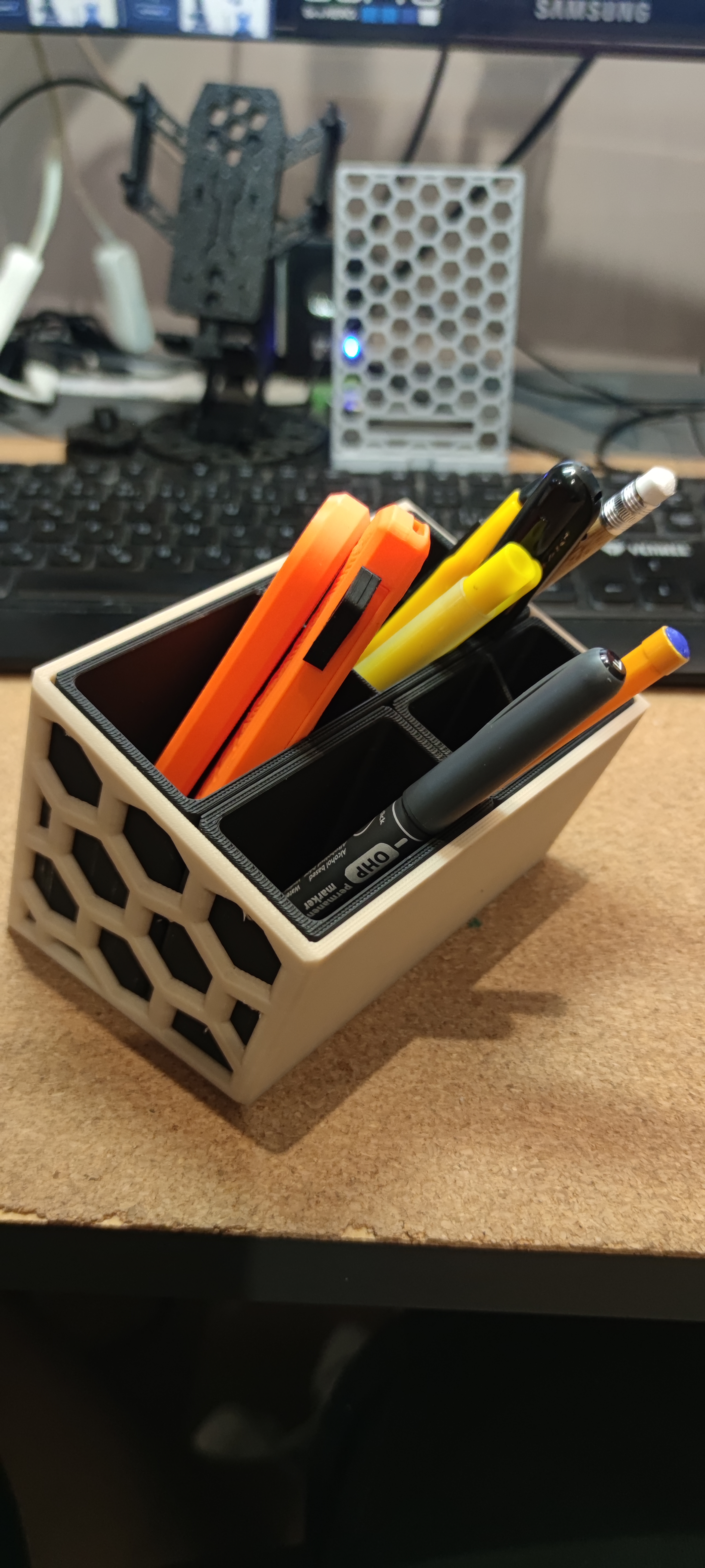 Hexagon Style Desk Organizer