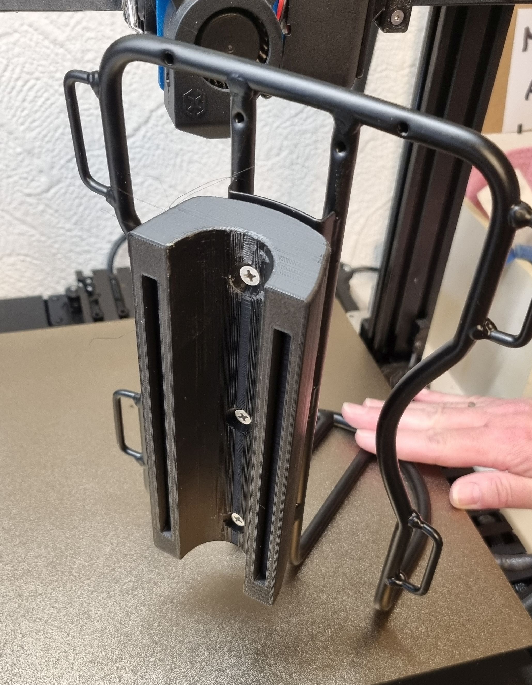 Gepäckträger Halter Isinwheel S9MAX 3D model