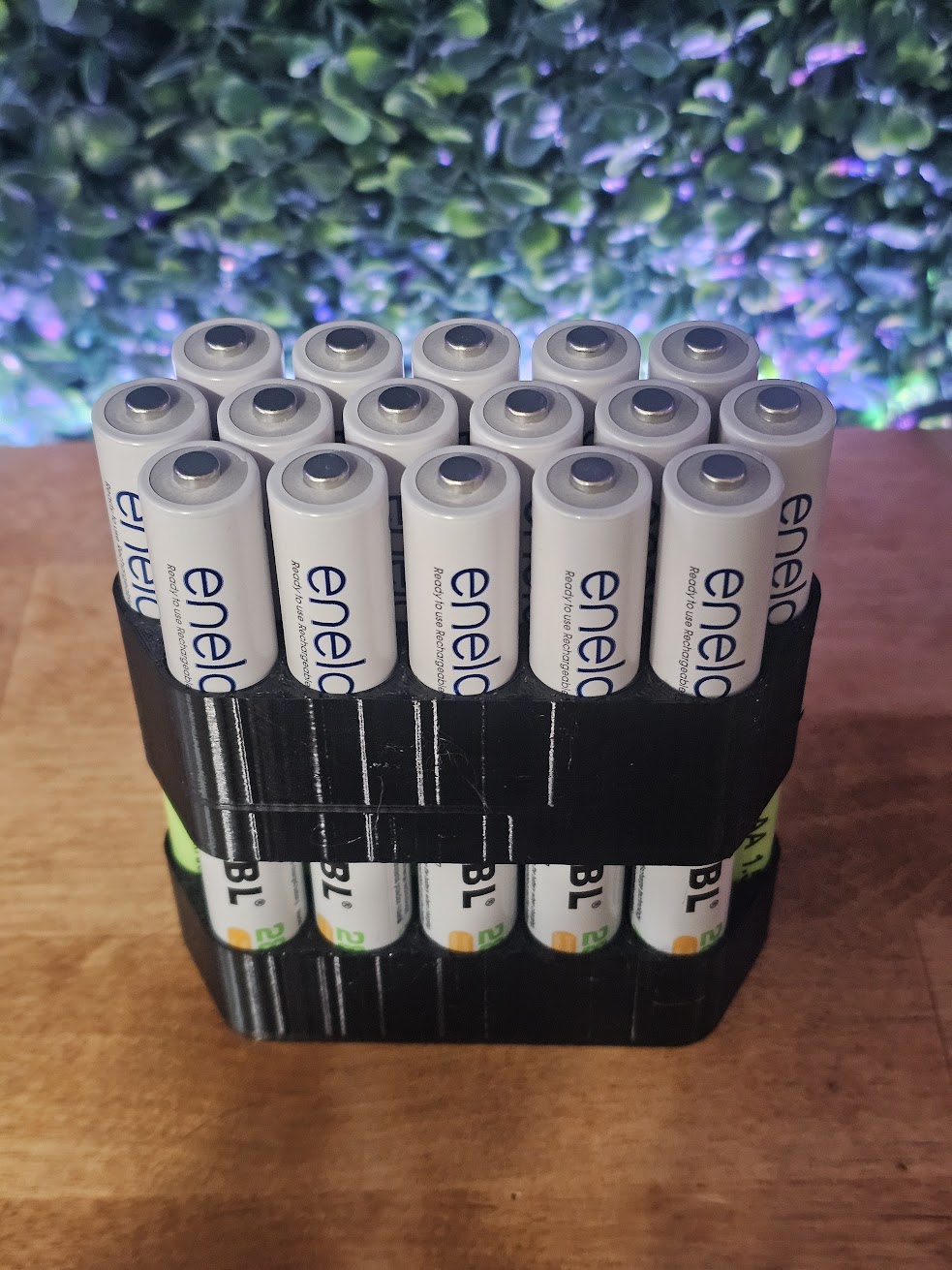 16 Stackable AA Batteries Organizer