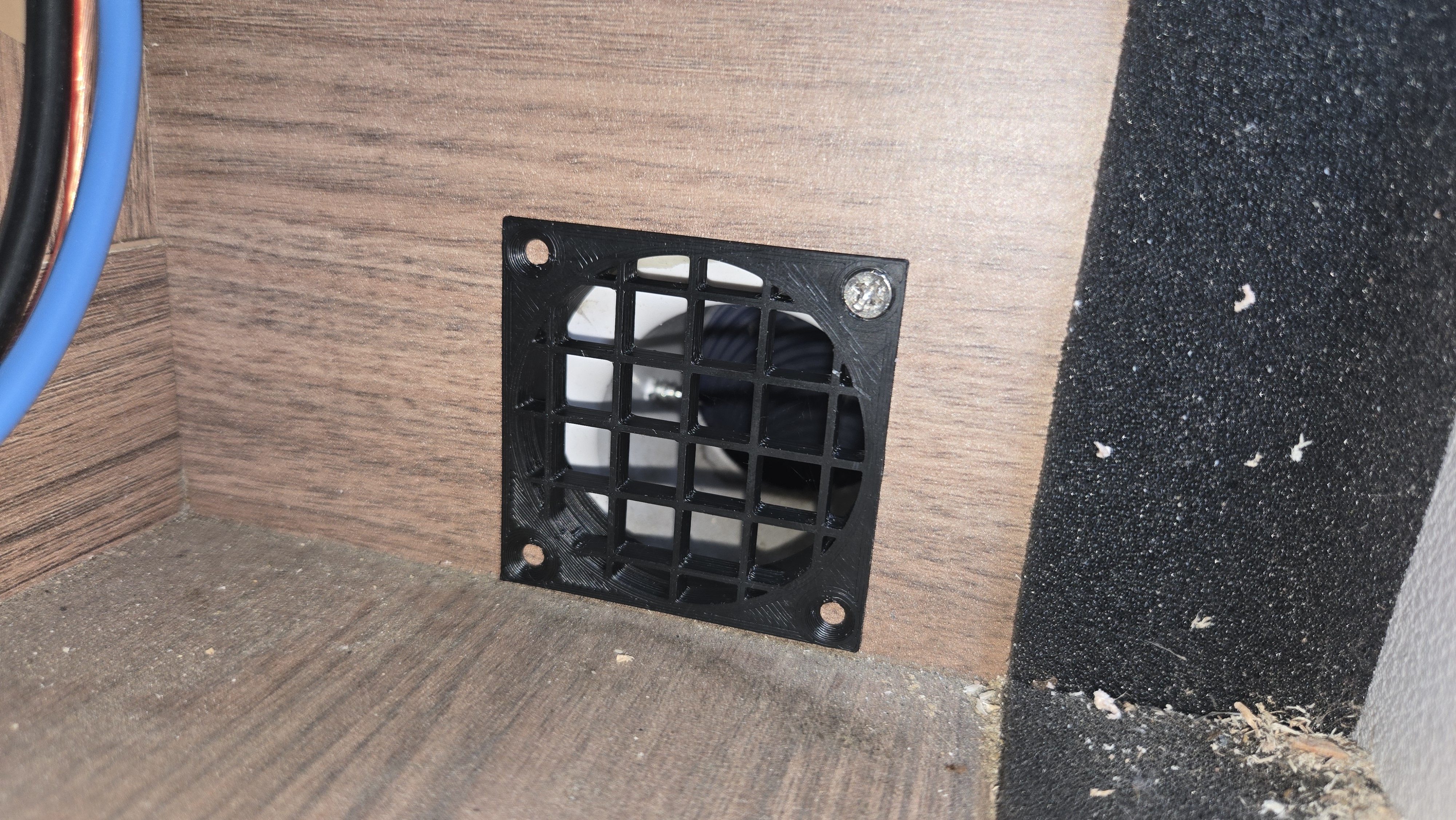 Knaus Kühlschrank Mausgitter
