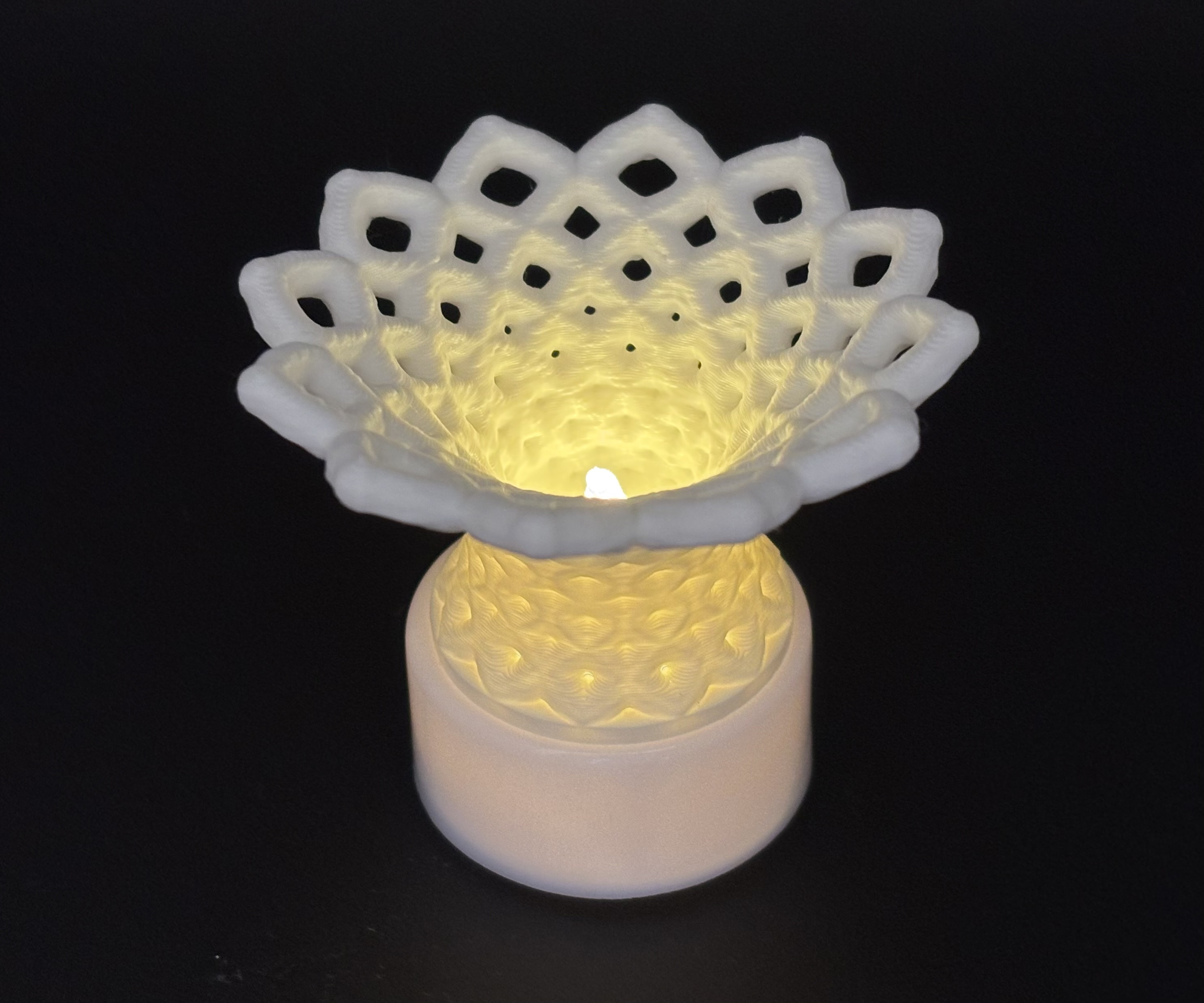 Tea Light Toppers Geometric Cover Accents Set - Multiple Designs of Elegant Decor — thumbnail 9