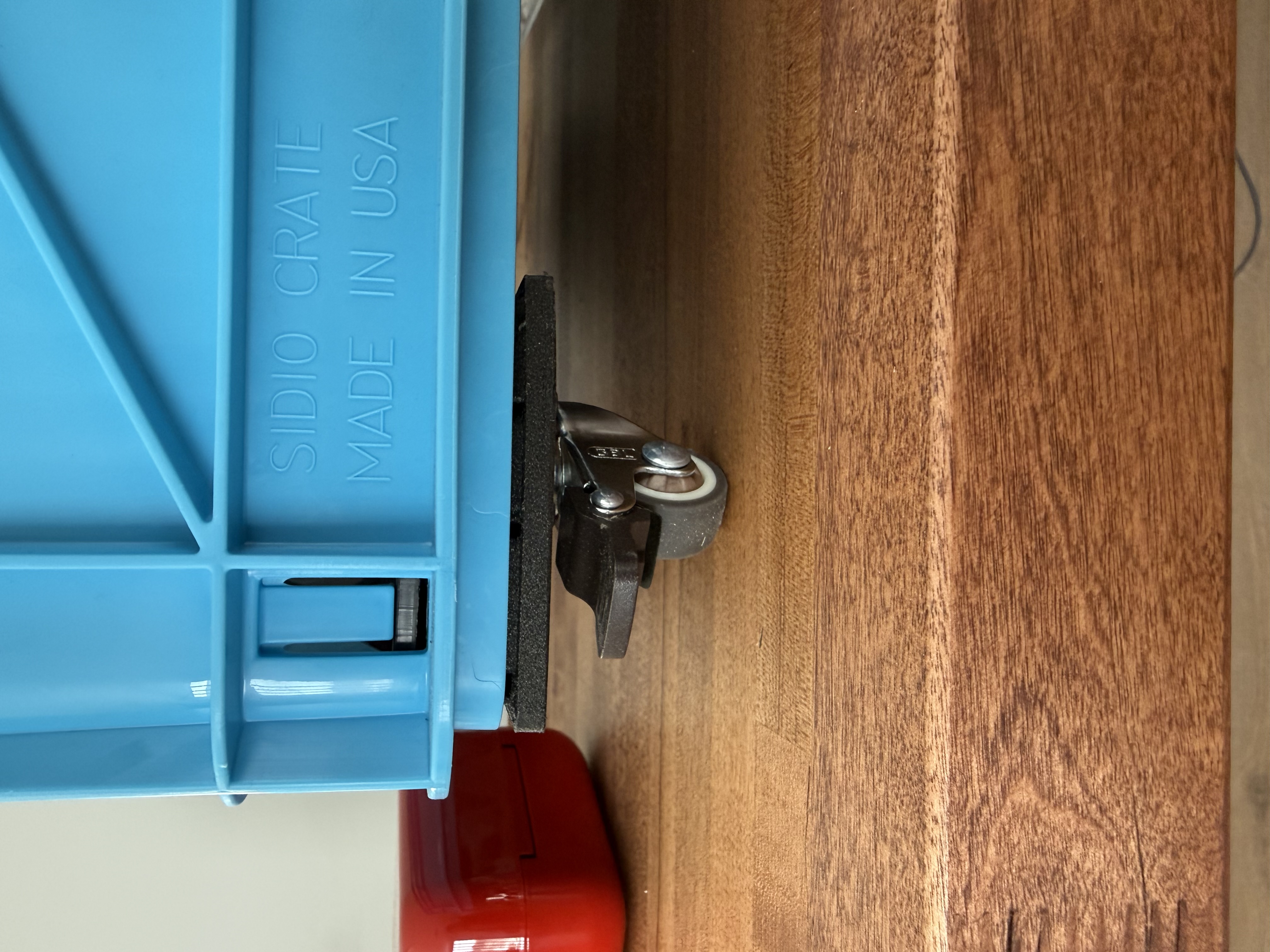 SIDO Crate Caster Wheel Feet